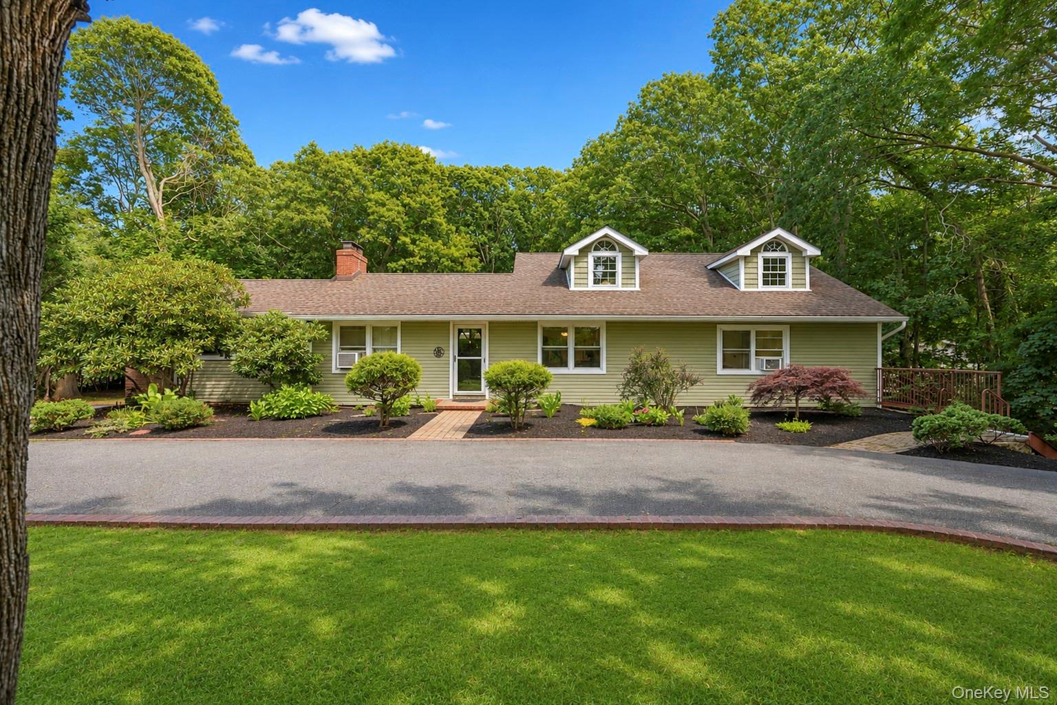 2nd image of 117 Hallock Rd, Brookhaven, NY 11755 | MLS# 1033876