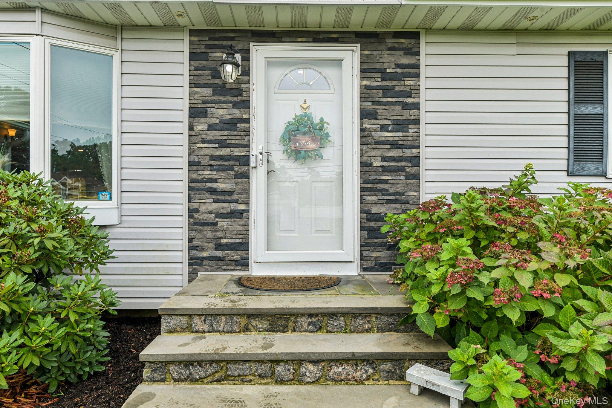 4th image of 38 Nathan Dr, Islip, NY 11716 | MLS# 1033901
