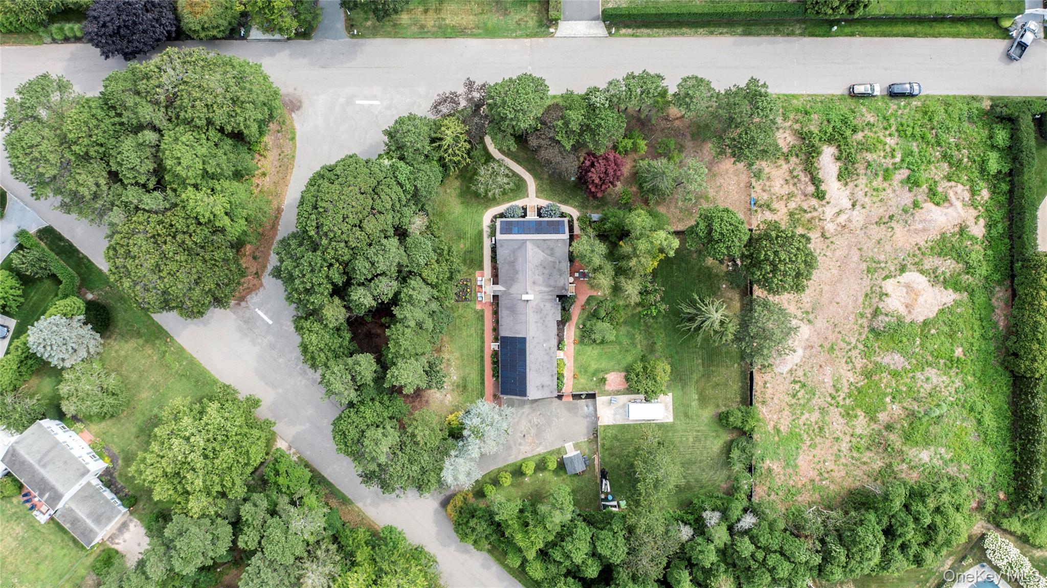 20th image of 9 Aberdeen Ln, Southampton, NY 11968 | MLS# 1033910