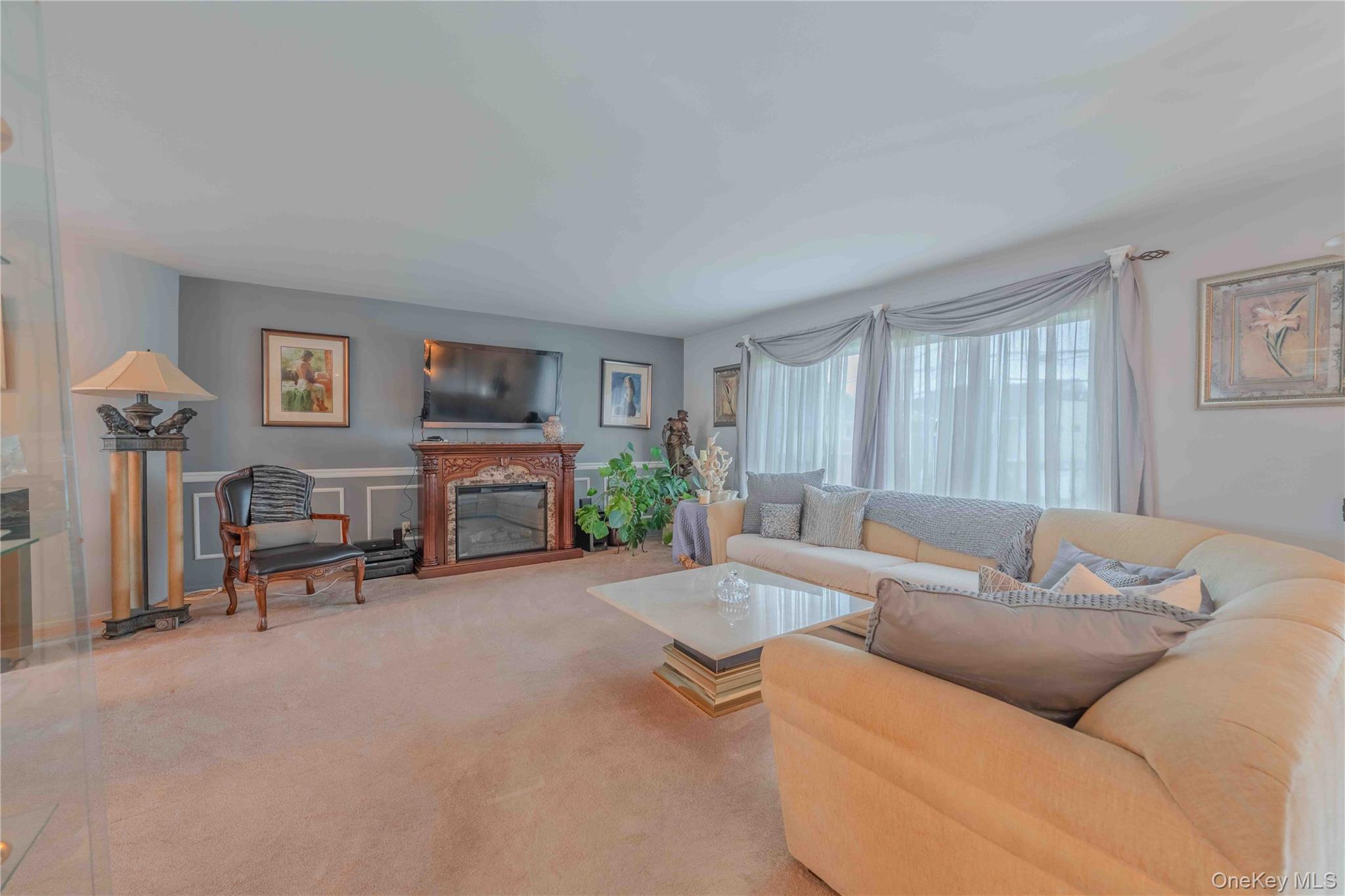 2nd image of 3232 Ocean Harbor Dr, Hempstead, NY 11572 | MLS# 1033922