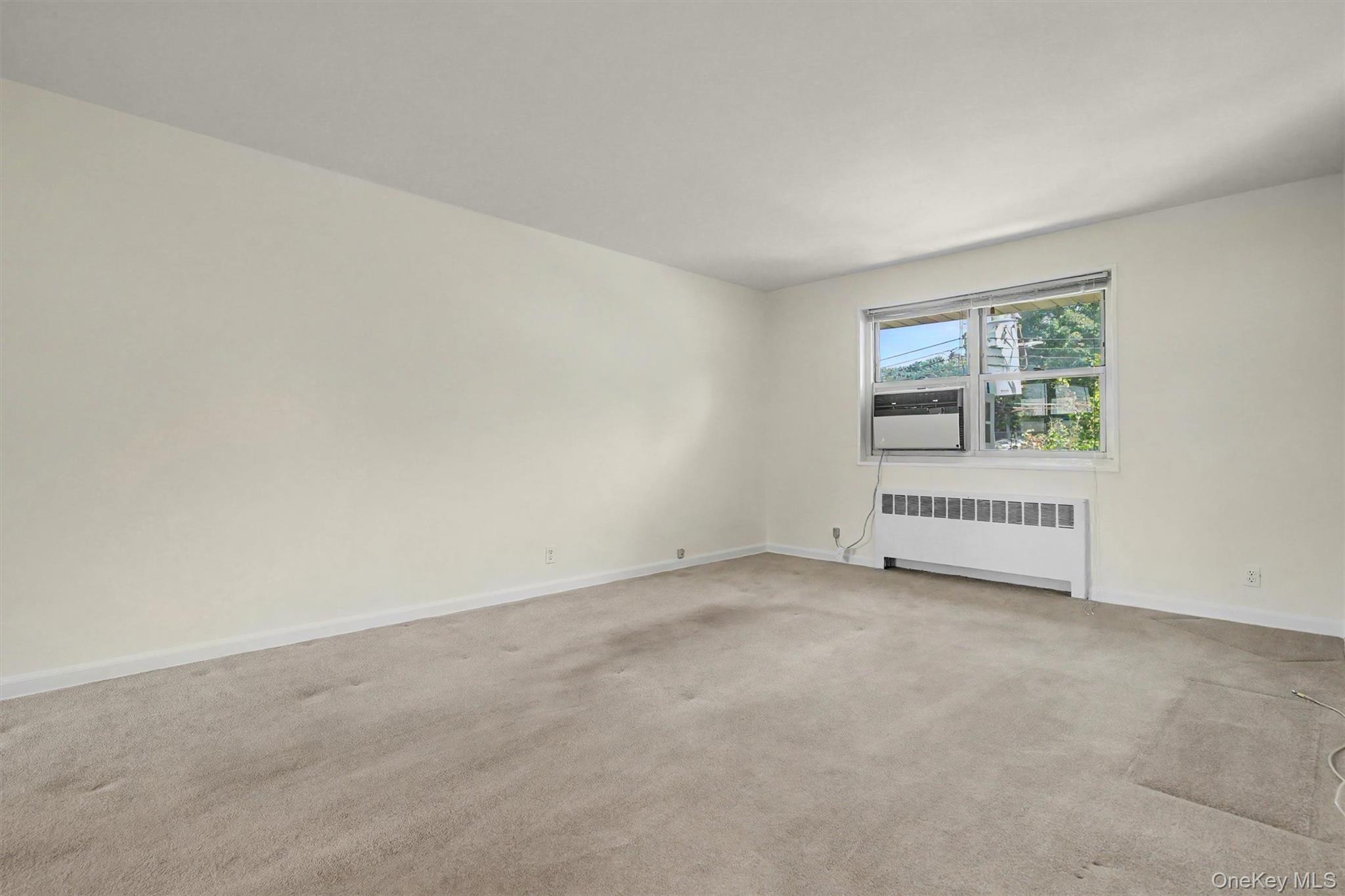 3rd image of 20 Dehaven Dr, Yonkers, NY 10701