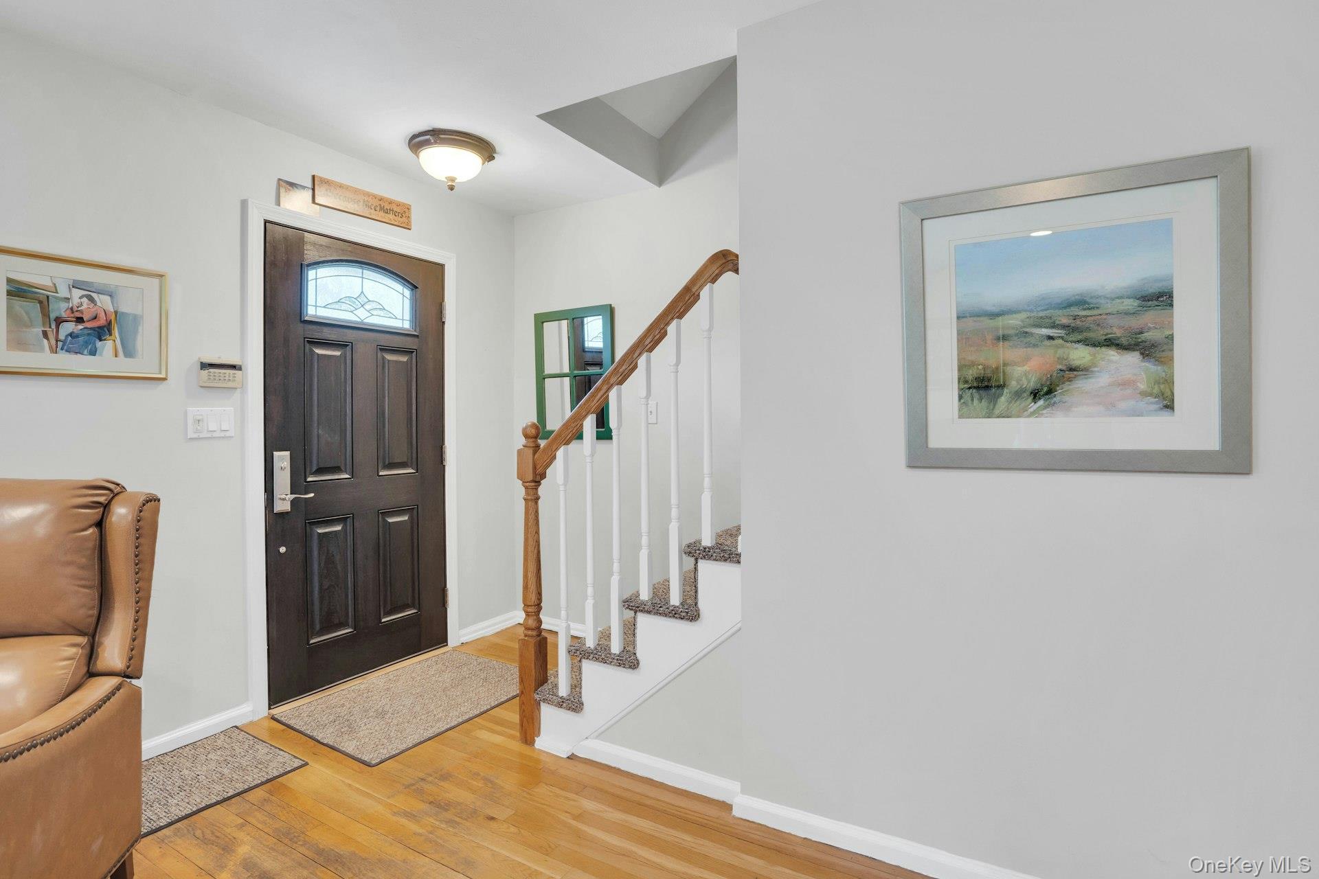 5th image of 43 Genesee Dr, Smithtown, NY 11725 | MLS# 1033951