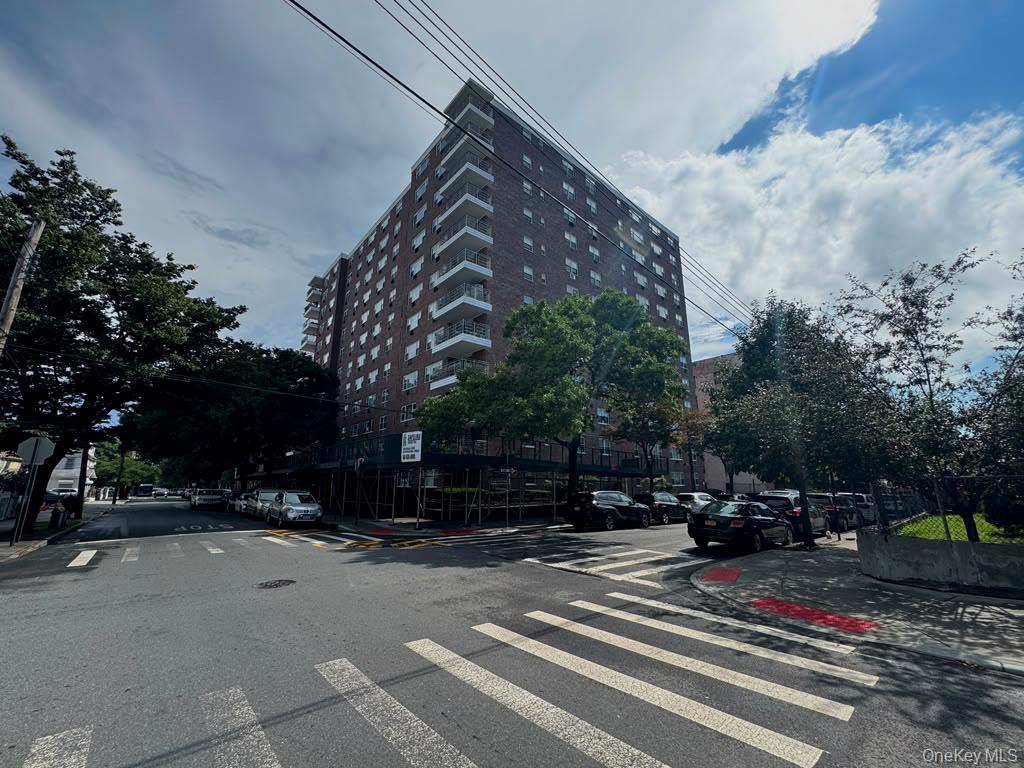 2nd image of 8900 170Th St, New York, NY 11432