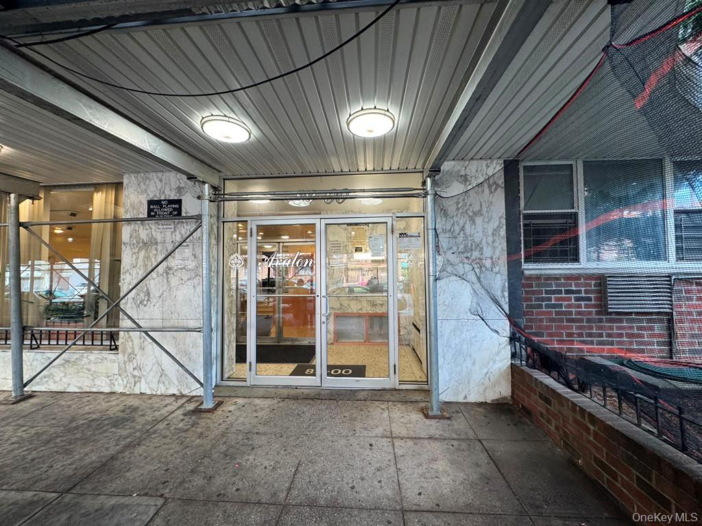 3rd image of 8900 170Th St, New York, NY 11432