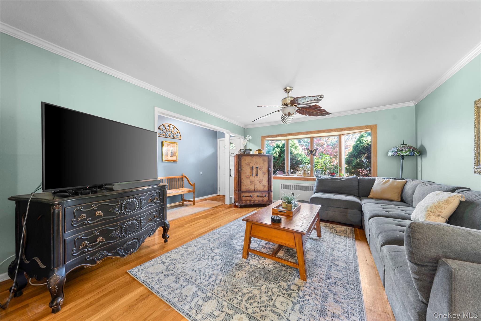 4th image of 23 Charmian St, Huntington, NY 11746 | MLS# 1034006