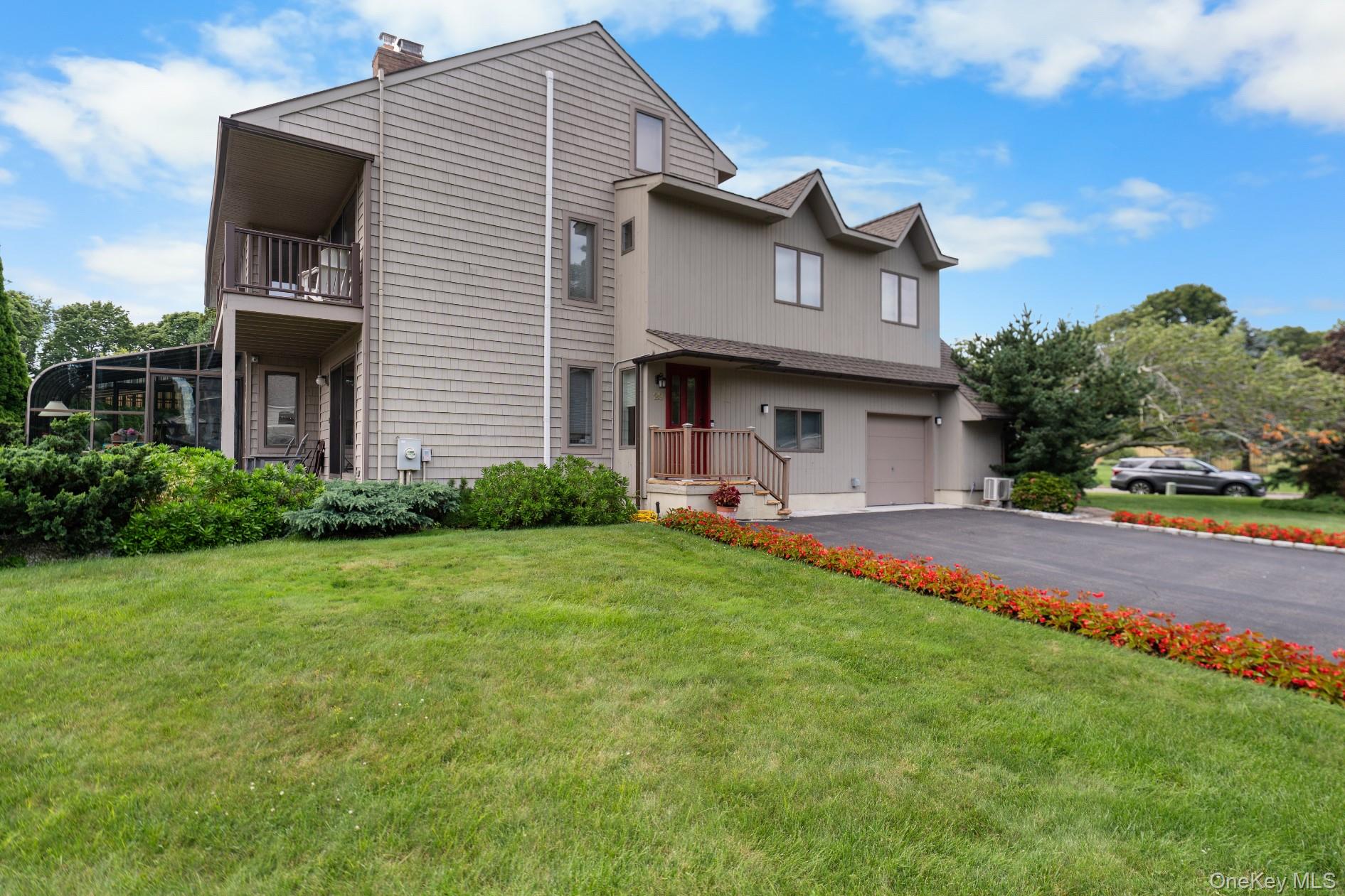 2nd image of 29 Seacove Ln, Riverhead, NY 11901 | MLS# 1034035