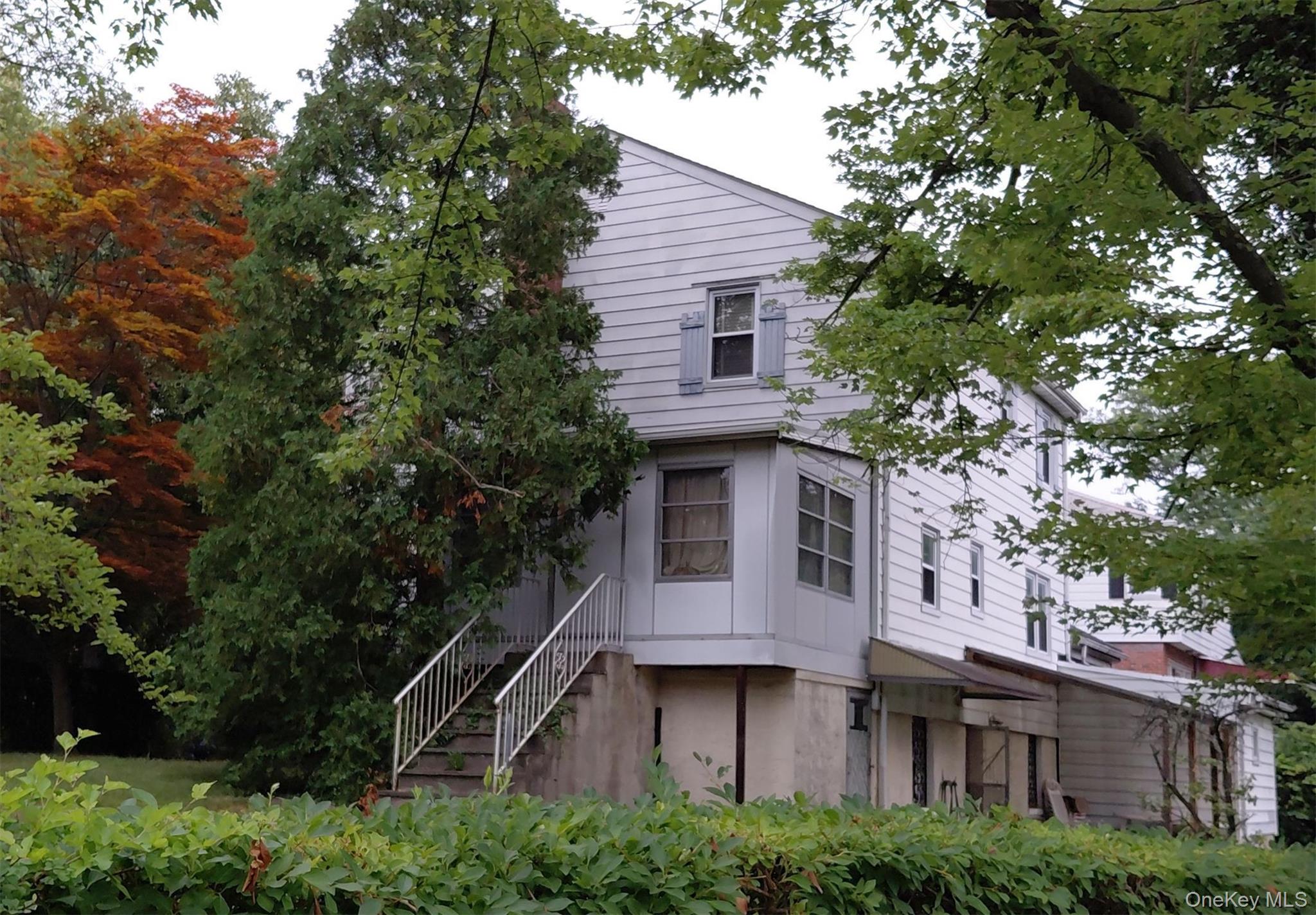 2nd image of 295 Hussey Rd, Mount Vernon, NY 10552 | MLS# 1034052