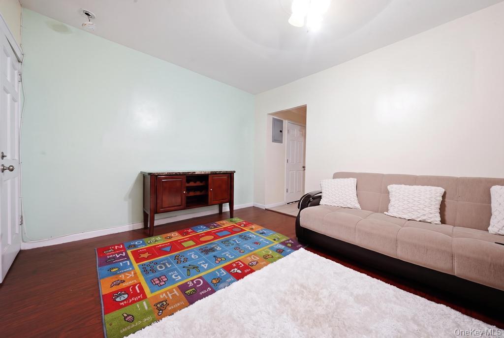 4th image of 11535 197Th St, New York, NY 11412 | MLS# 1034126