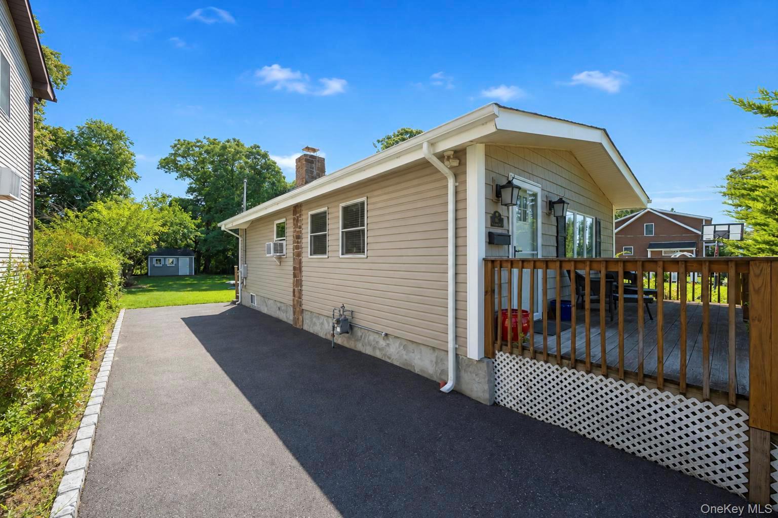 5th image of 65 Hawthorne Ave, West Babylon, NY 11704 | MLS# 1034175