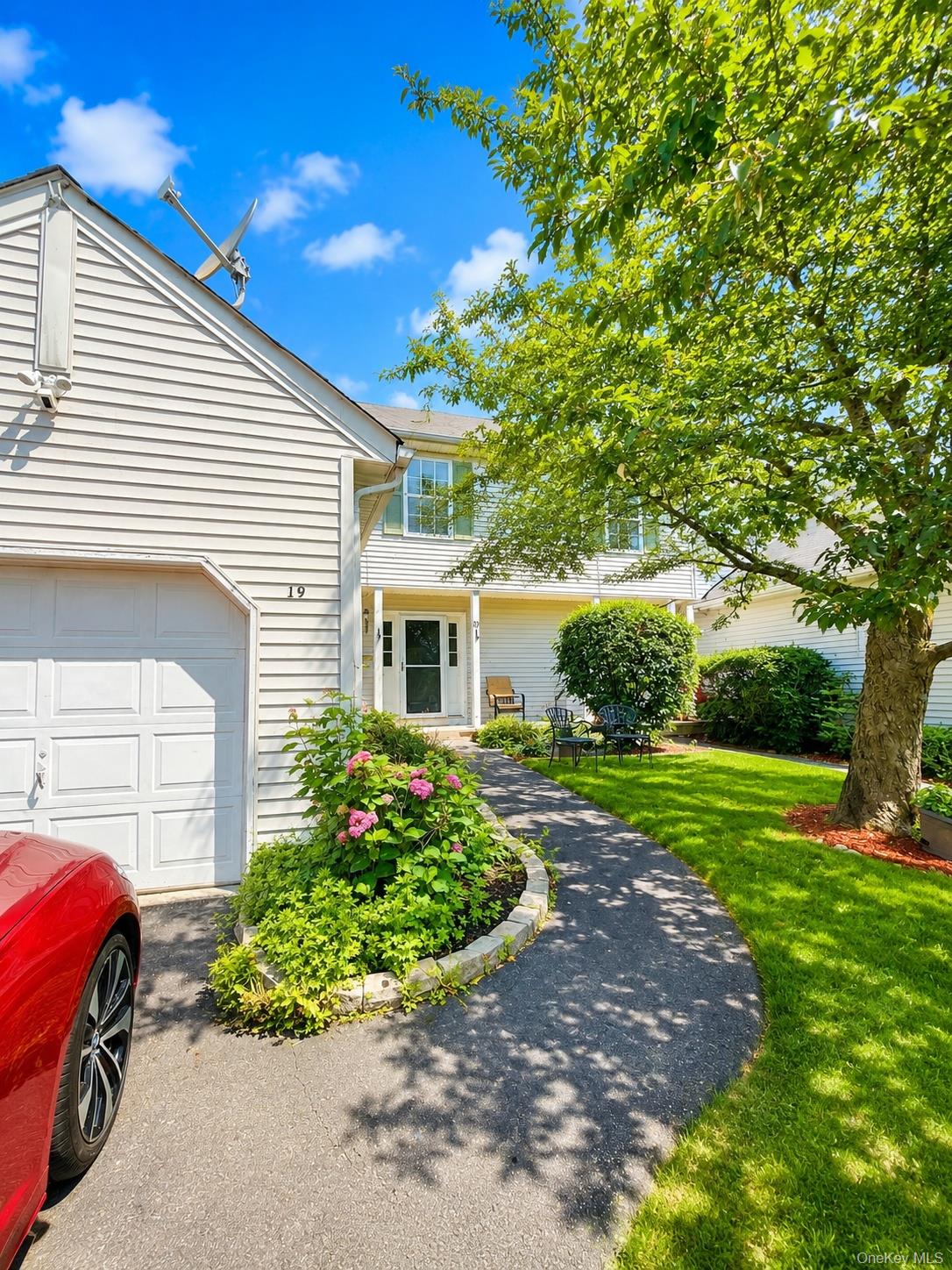 1st image of 19 Helene Cir, Woodbury, NY 10930 | MLS# 1034231