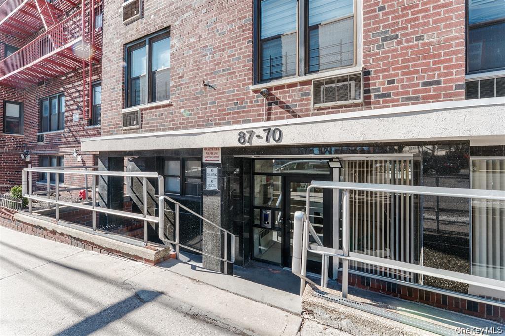 2nd image of 87-70 173Rd St #7h, New York, NY 11432 | MLS# 1034256