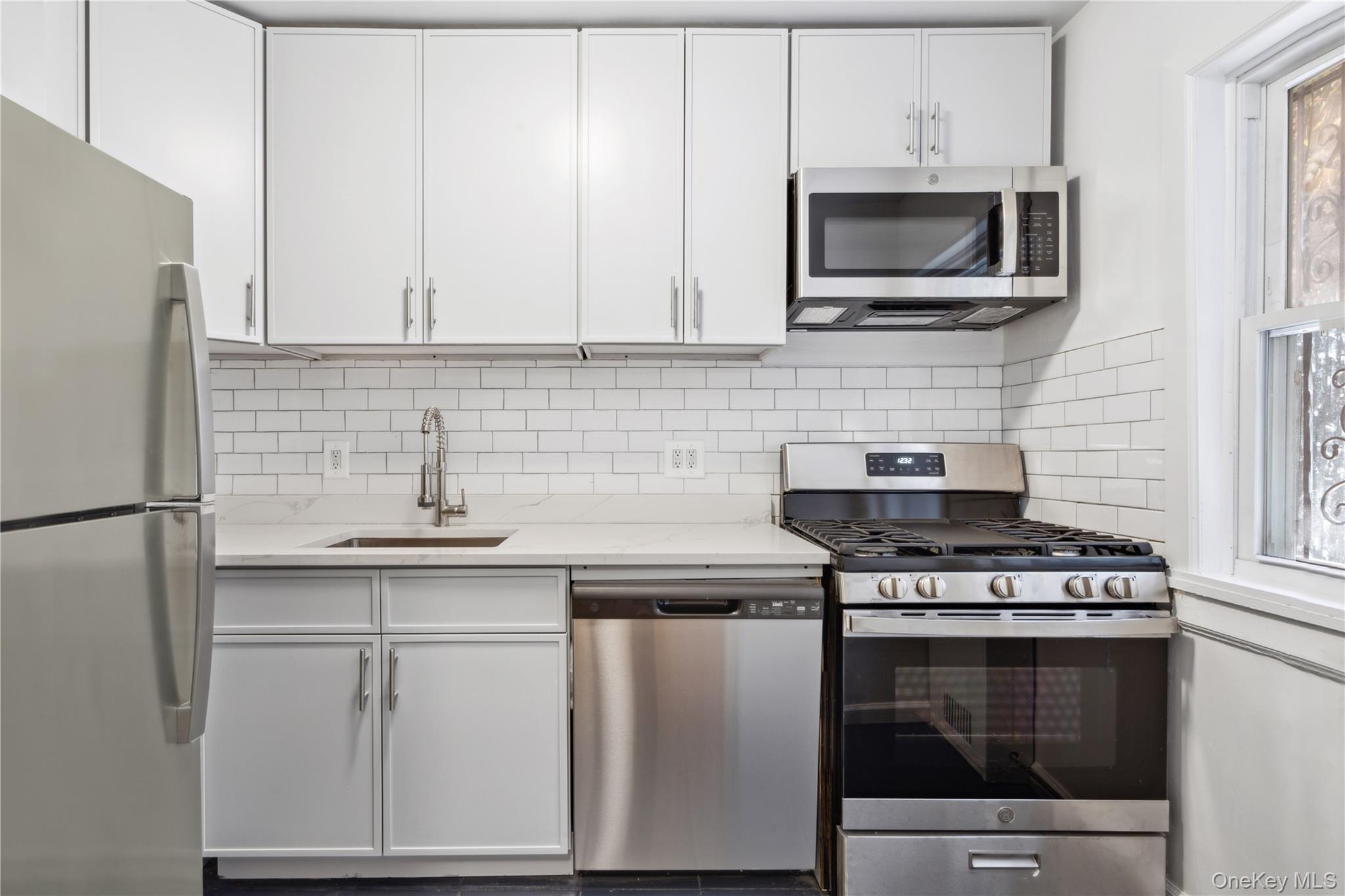 5th image of 946 Gerard Ave, New York, NY 10452 | MLS# 1034261