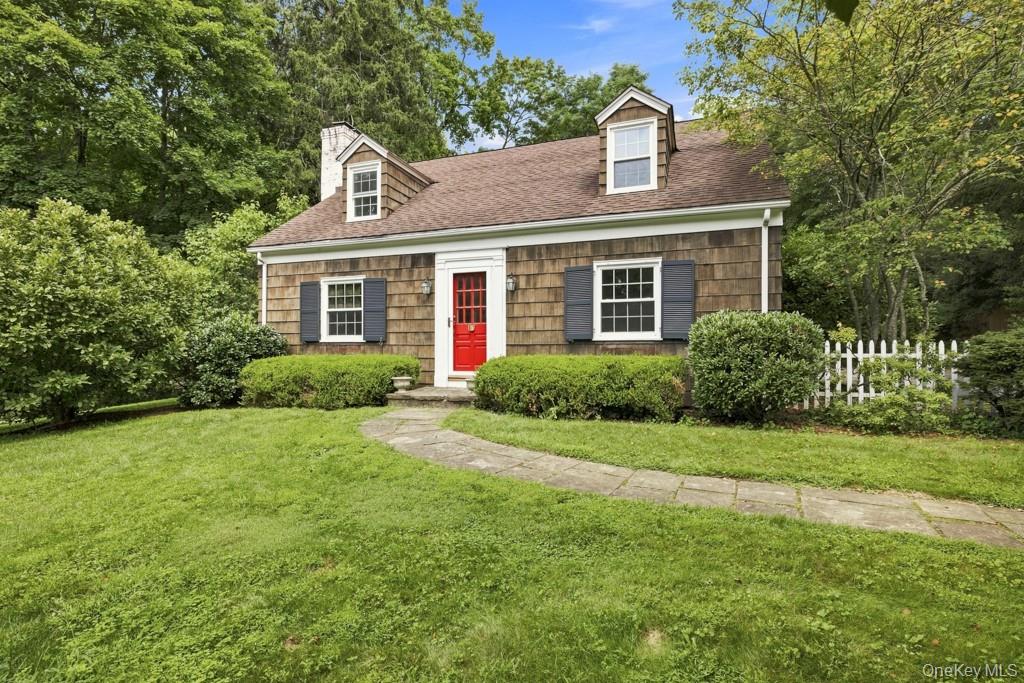 2nd image of 1 Commodore Rd, New Castle, NY 10514 | MLS# 1034276