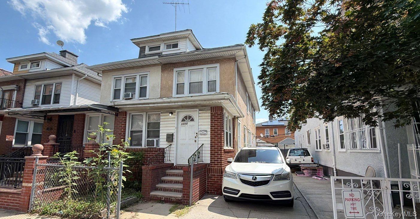 2nd image of 1295 New York Ave, New York, NY 11203 | MLS# 1034280