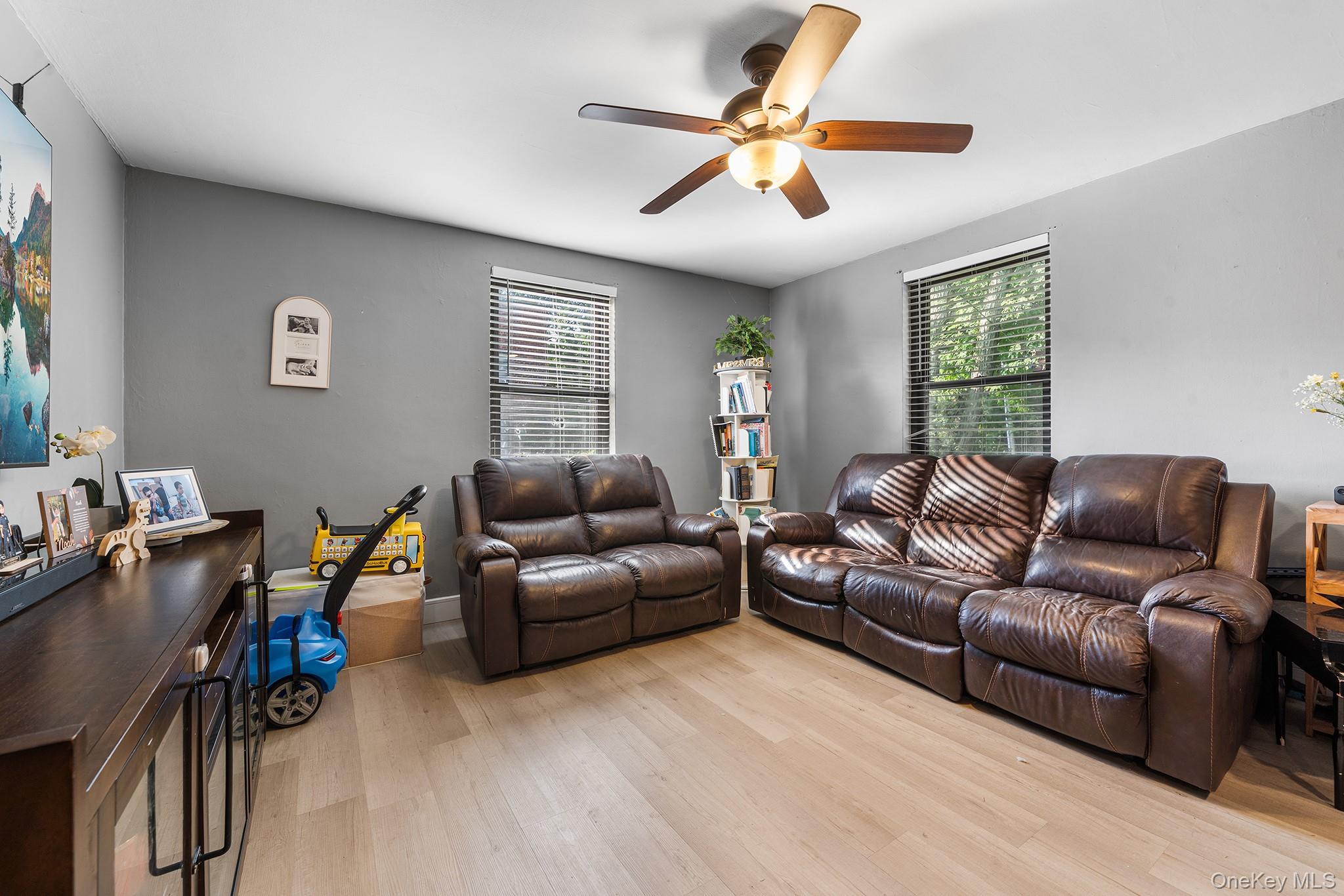 4th image of 128 Richbell Rd, Mamaroneck, NY 10543