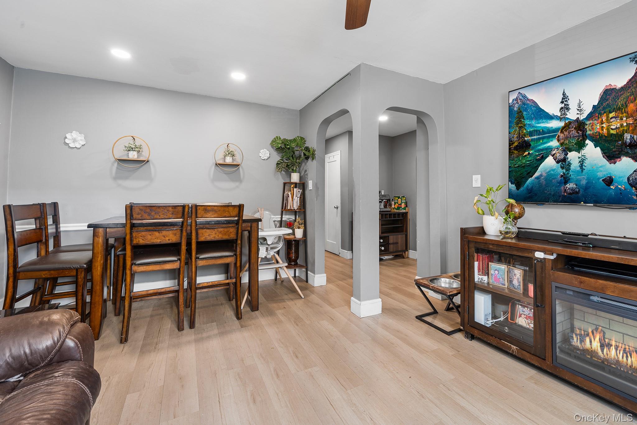 5th image of 128 Richbell Rd, Mamaroneck, NY 10543