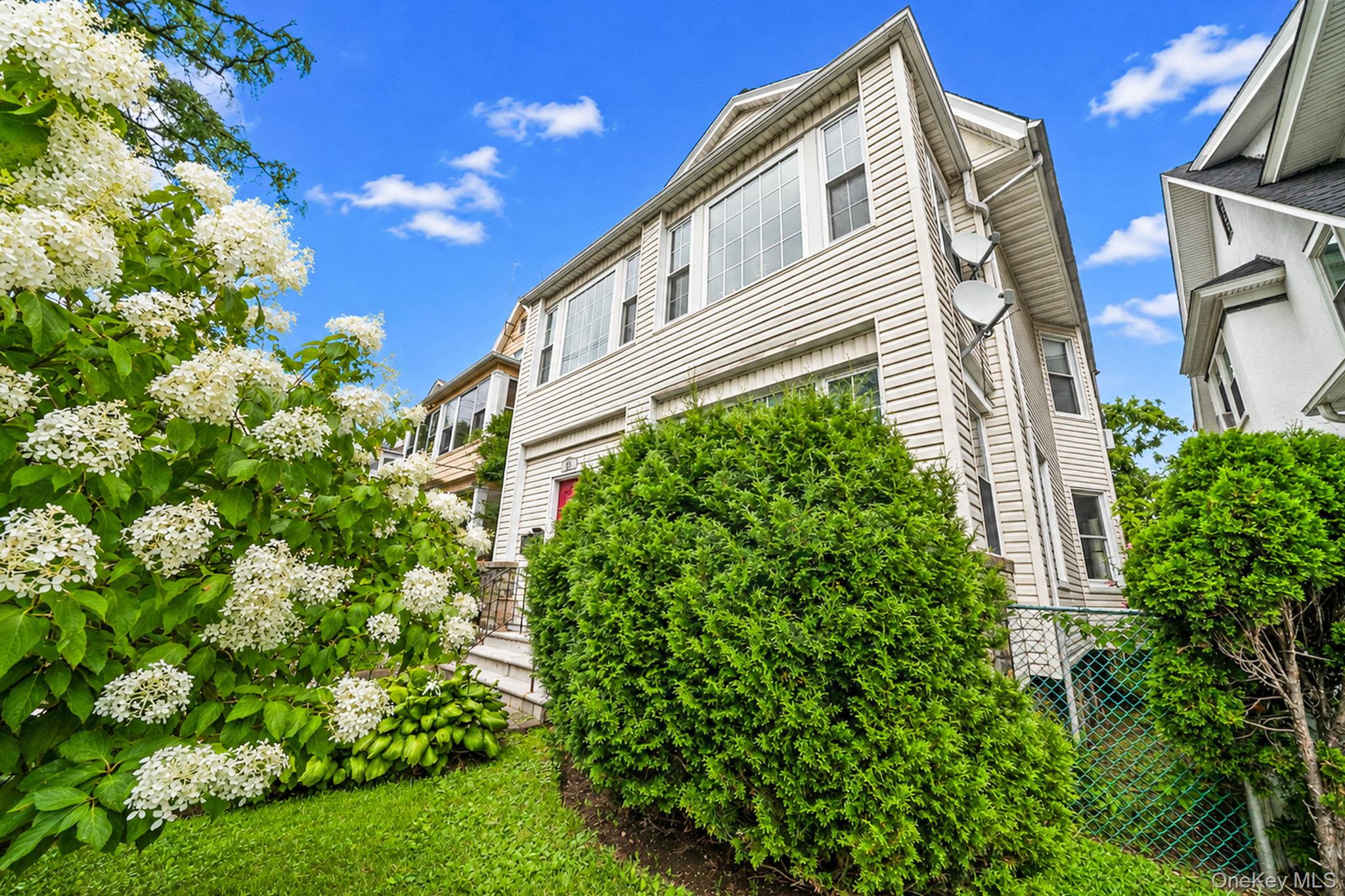 2nd image of 425 S Columbus Ave, Mount Vernon, NY 10553 | MLS# 1034361