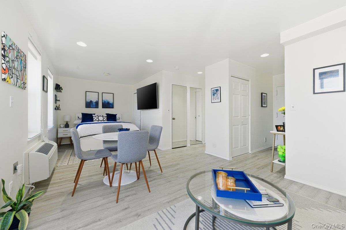 3rd image of 2 Richmond Rd #5E, Hempstead, NY 11561 | MLS# 1034422