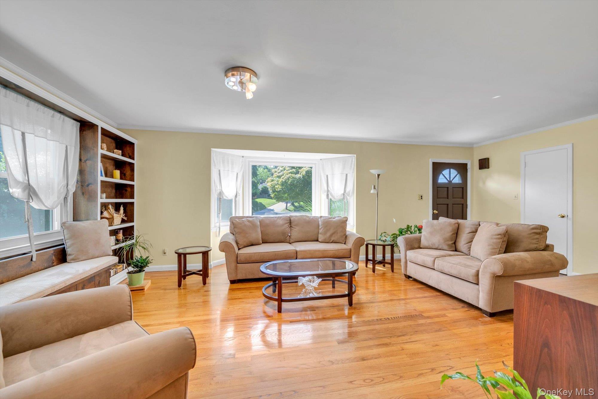 2nd image of 12 Compass Ct, Huntington, NY 11743 | MLS# 1034444