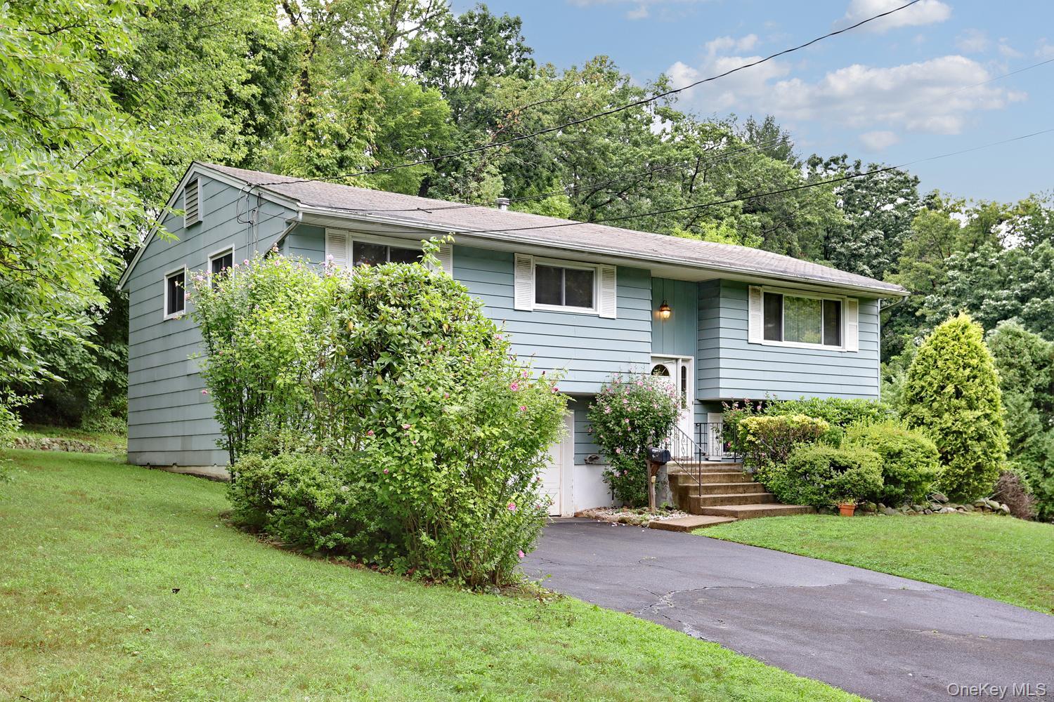 37th image of 5 Fairfield Ter, Clarkstown, NY 10994 | MLS# 1034492