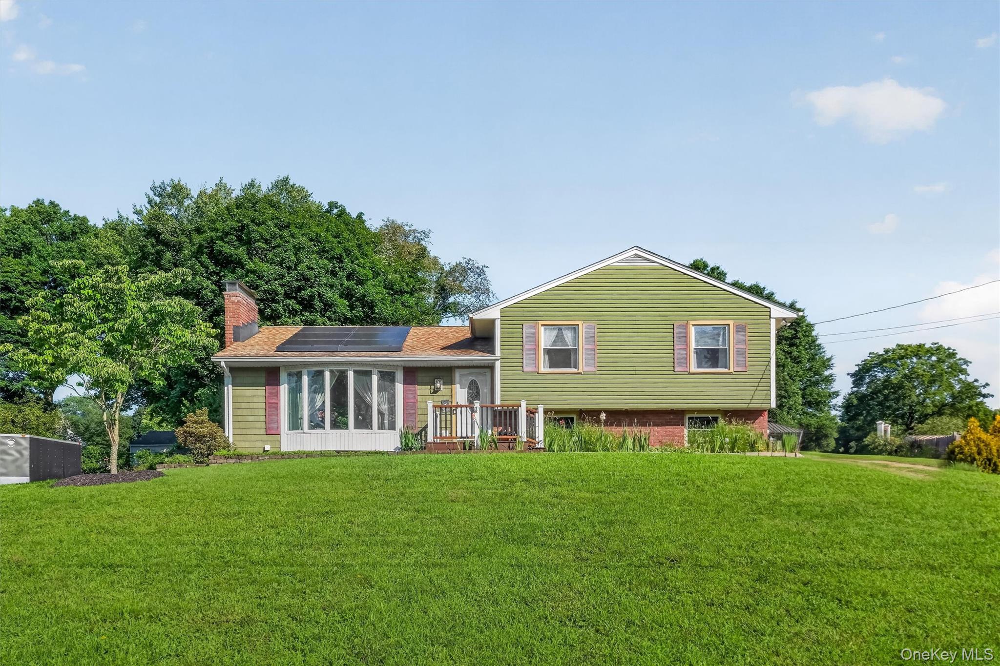 2nd image of 17 N Jackson Dr, Poughkeepsie (town), NY 12603 | MLS# 1034503