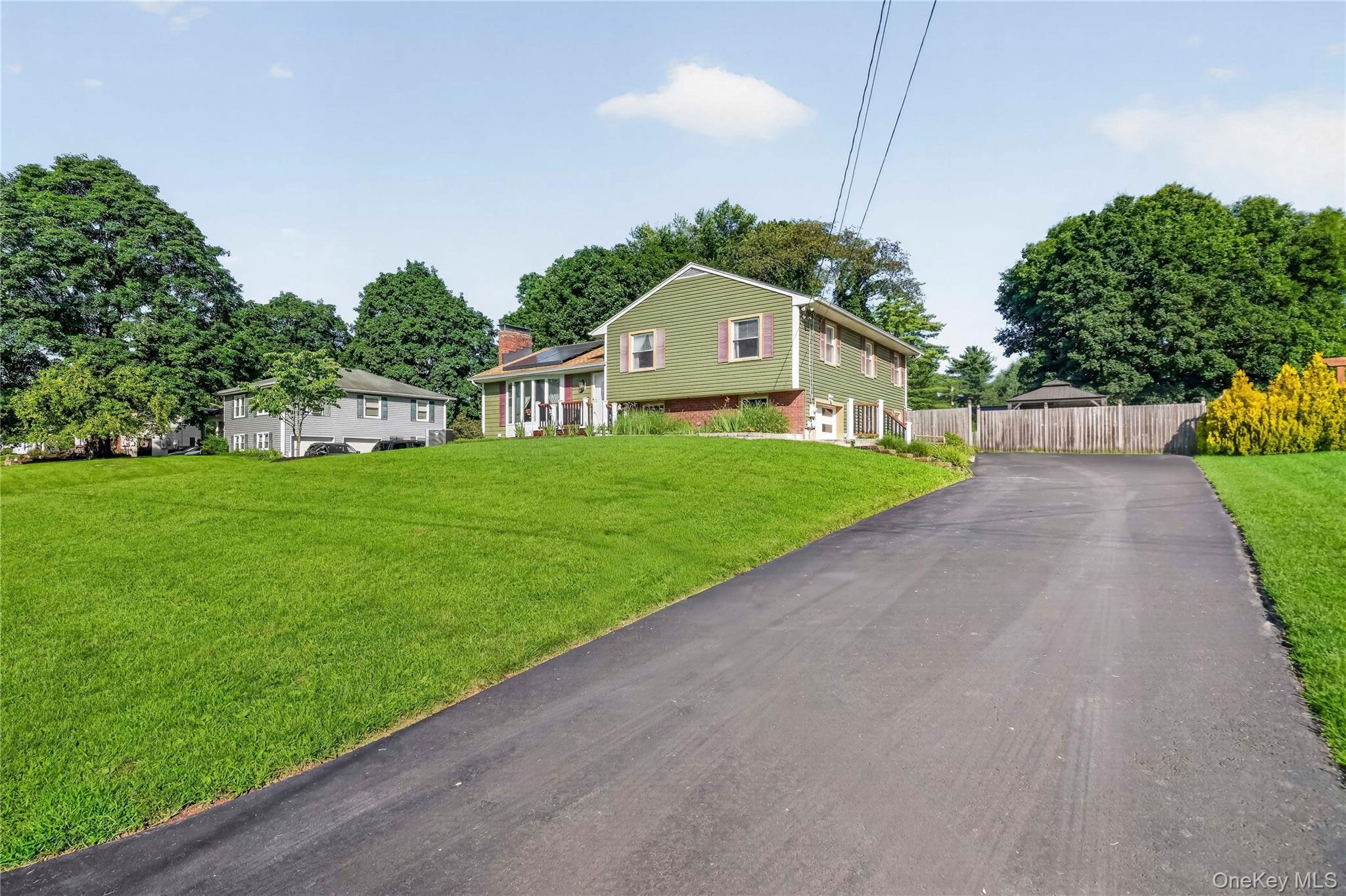 1st image of 17 N Jackson Dr, Poughkeepsie (town), NY 12603 | MLS# 1034503