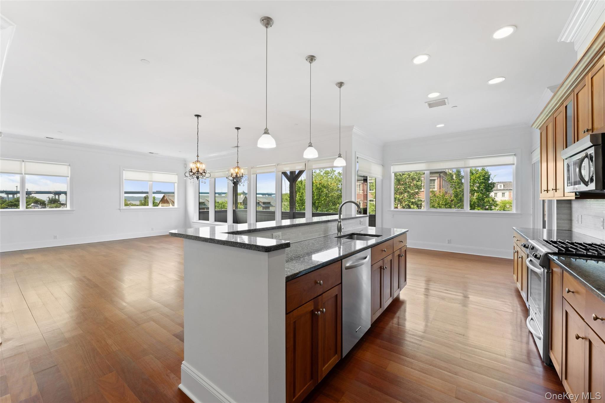 4th image of 127 W Main St #200, Greenburgh, NY 10591 | MLS# 1034509