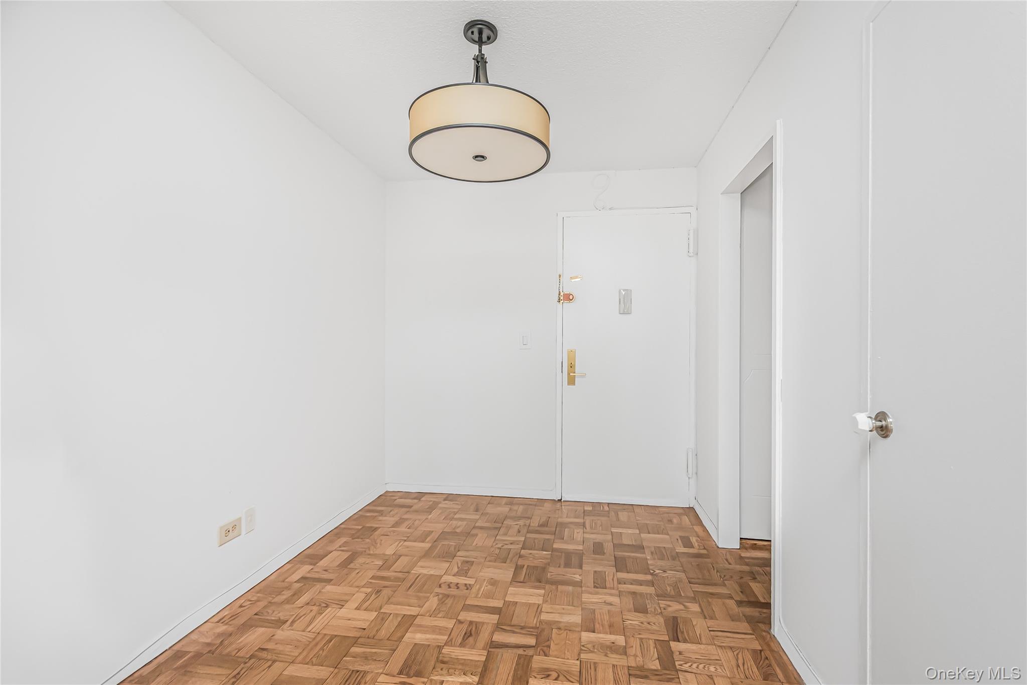 4th image of 3333 Henry Hudson Pkwy #22C, New York, NY 10463 | MLS# 1034517