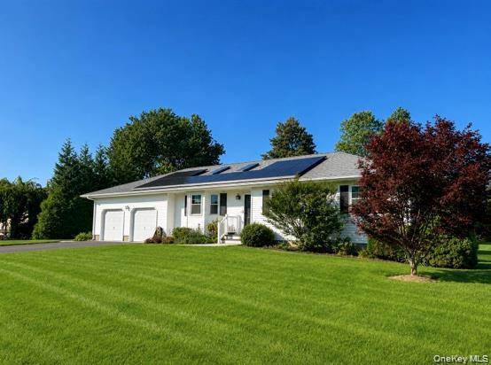 2nd image of 124 Donna Dr, Riverhead, NY 11933 | MLS# 1034520