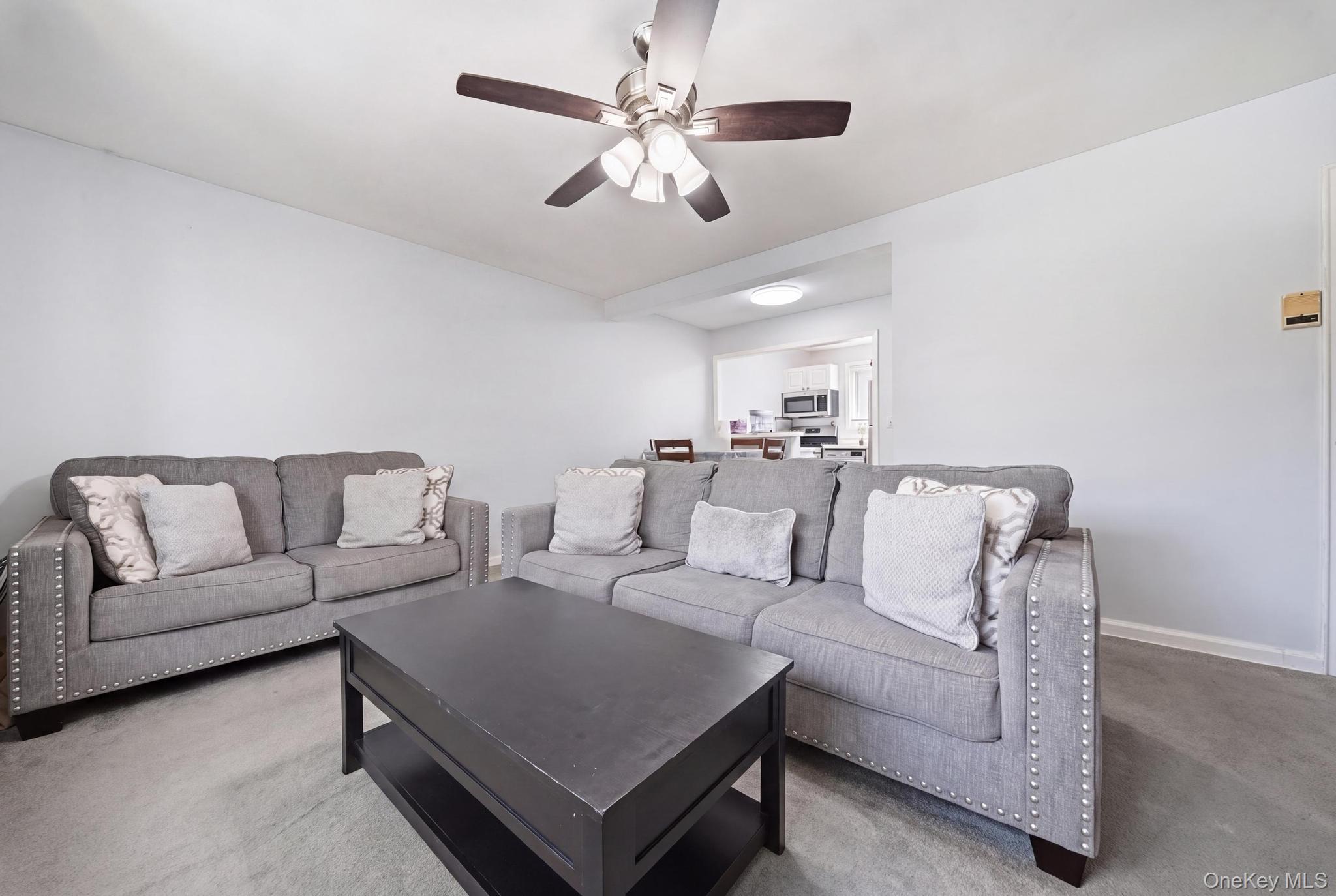 2nd image of 985 Fenwood Dr #3, Hempstead, NY 11580 | MLS# 1034528