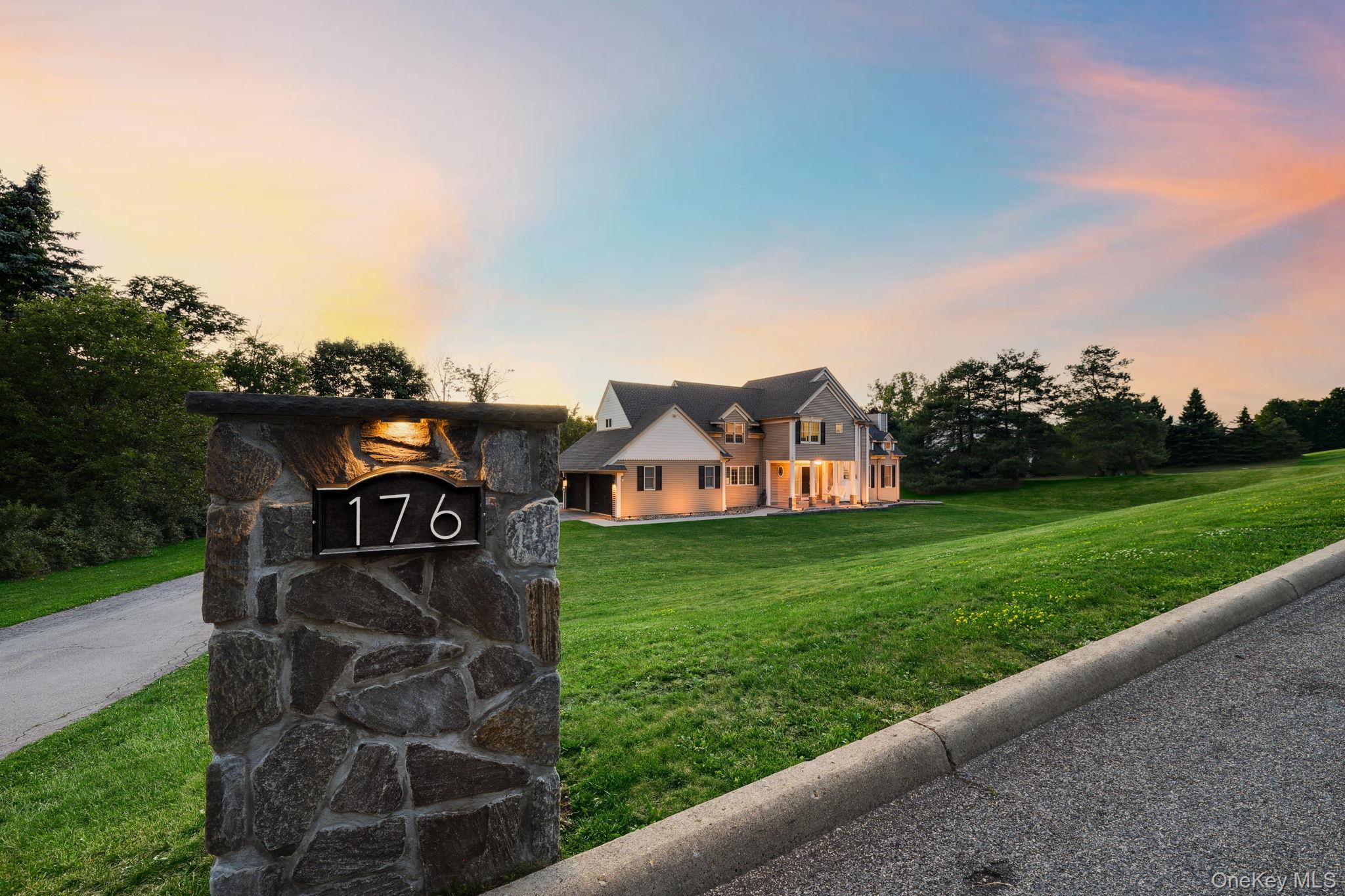 3rd image of 176 Beverly Rd, Chester Town, NY 10918 | MLS# 1034535