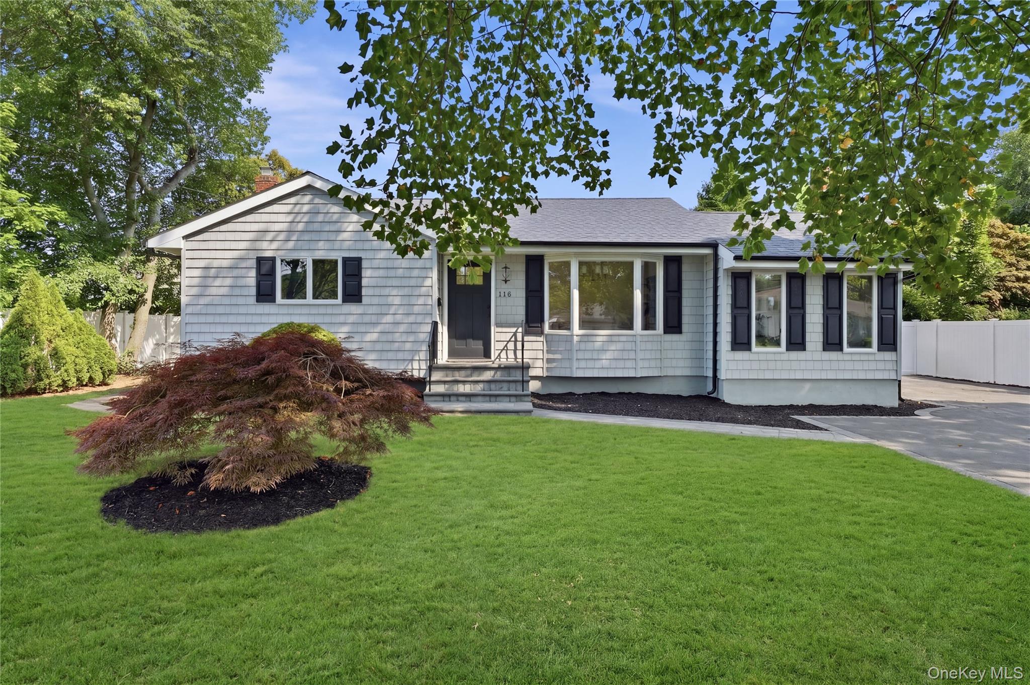 37th image of 115 Bucknell Rd, Islip, NY 11796 | MLS# 1034538