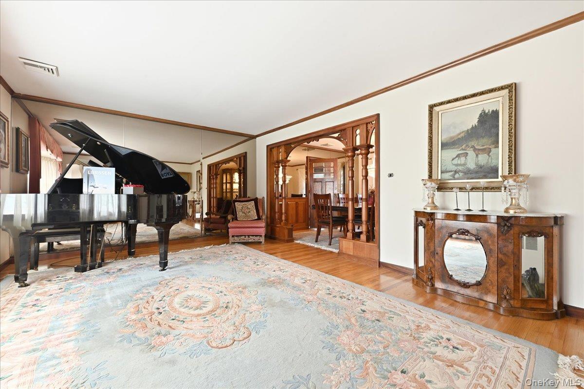 5th image of 288 Brower Ave, Hempstead, NY 11570 | MLS# 1034544