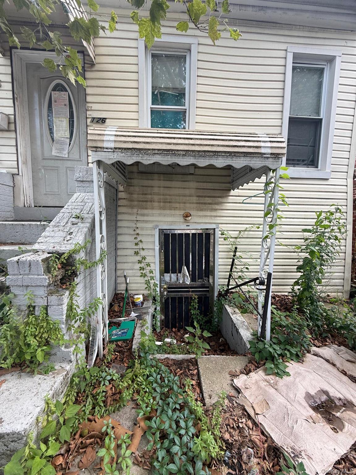 1st image of 126 Crystal St, New York, NY 11208 | MLS# 1034564