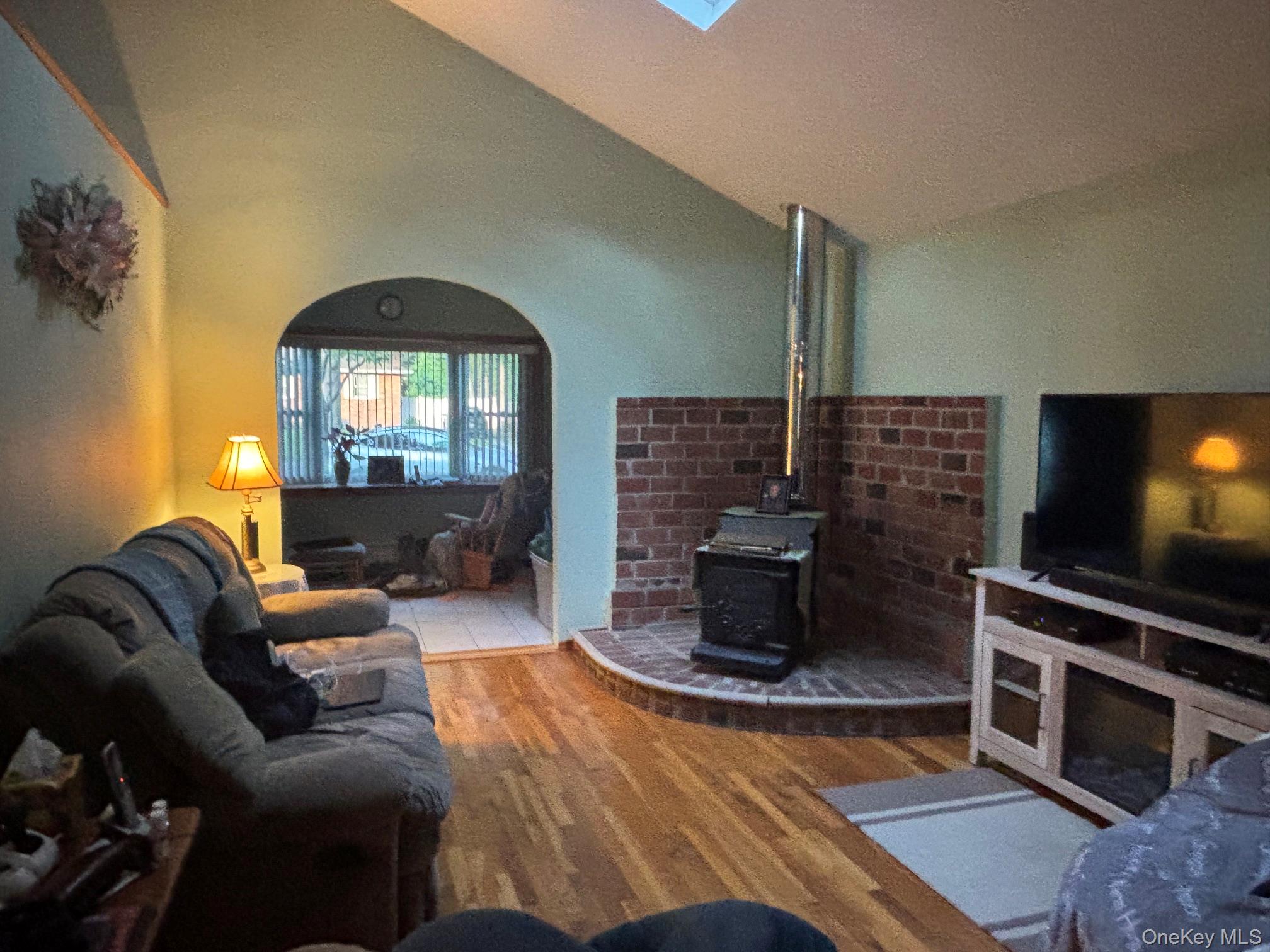 2nd image of 255 Auborn Ave, Brookhaven, NY 11967 | MLS# 1034565