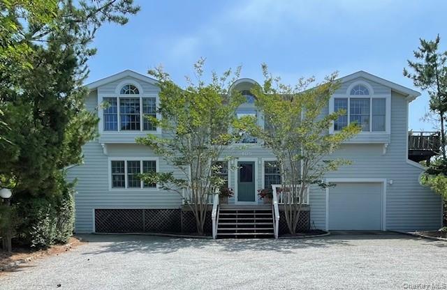 1st image of 405 Dune Rd, Southampton, NY 11978 | MLS# 1034573