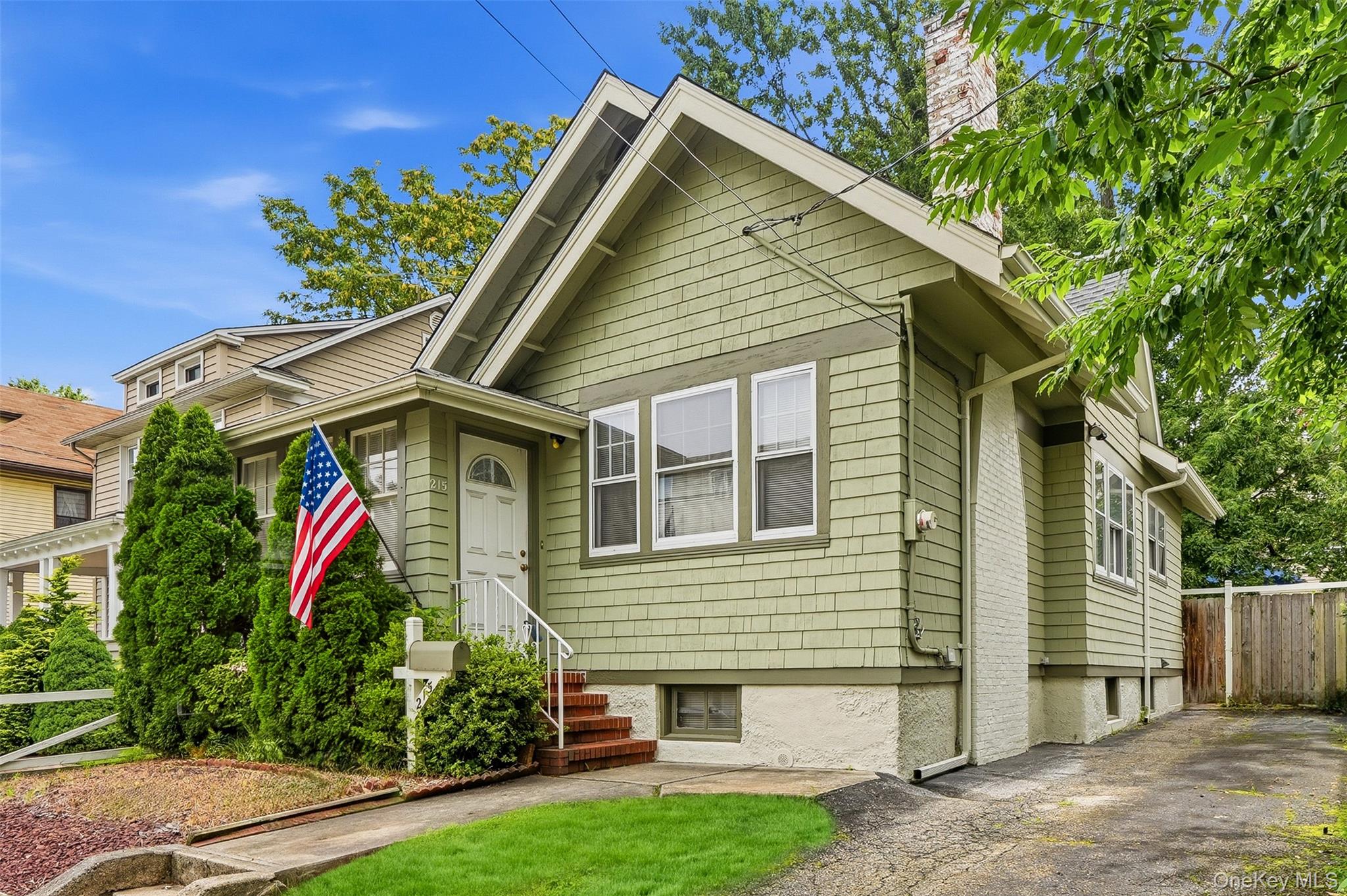 1st image of 215 Demorest Ave, New York, NY 10314 | MLS# 1034610