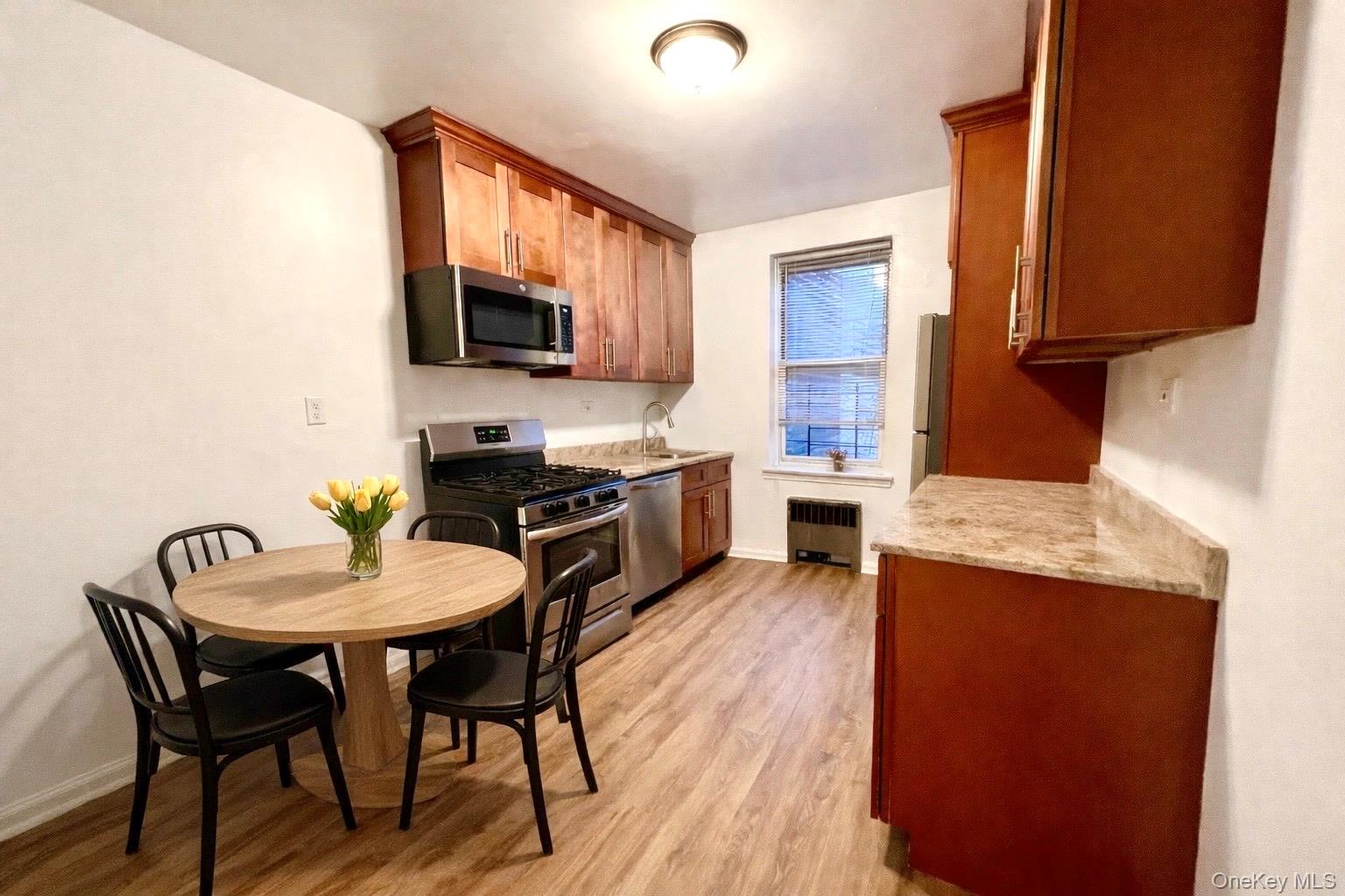 3rd image of 2080 Barnes Ave #5B, New York, NY 10462 | MLS# 1034613