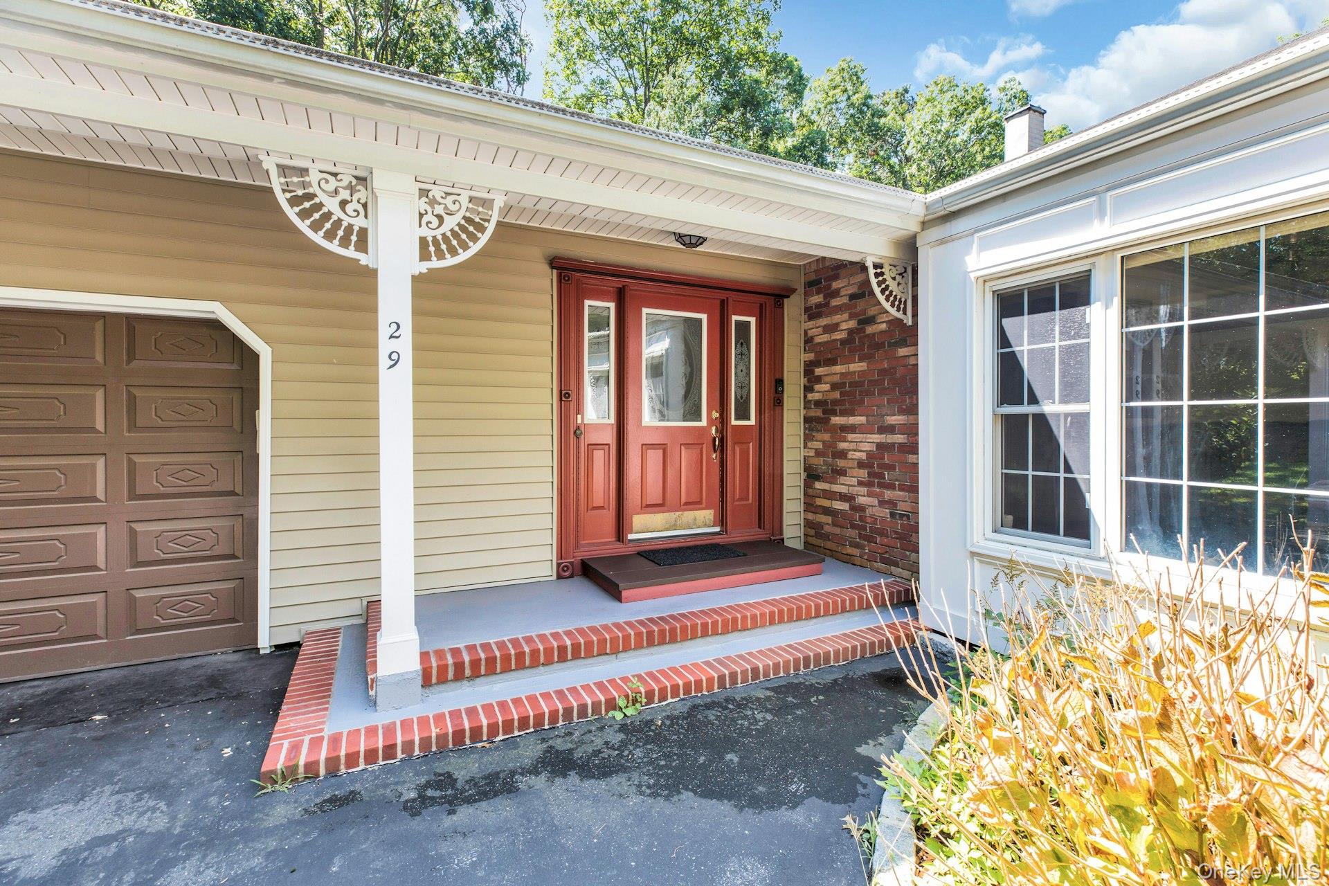 3rd image of 29 Columbine Ave N, Southampton, NY 11946 | MLS# 1034637
