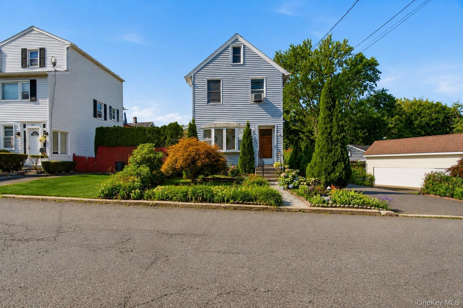 3rd image of 236 Husted St, Rye Town, NY 10573 | MLS# 1034662