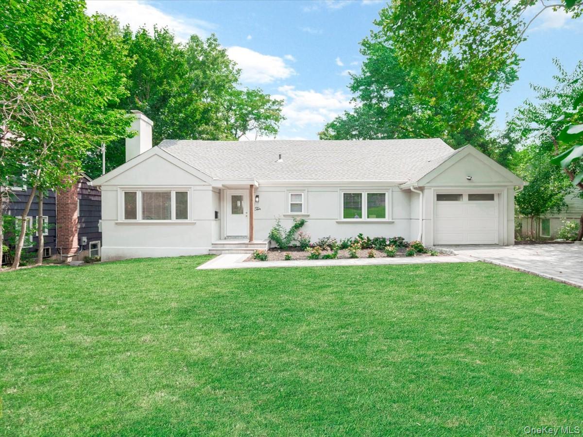 1st image of 10 W Terrace Rd, North Hempstead, NY 11021 | MLS# 1034680