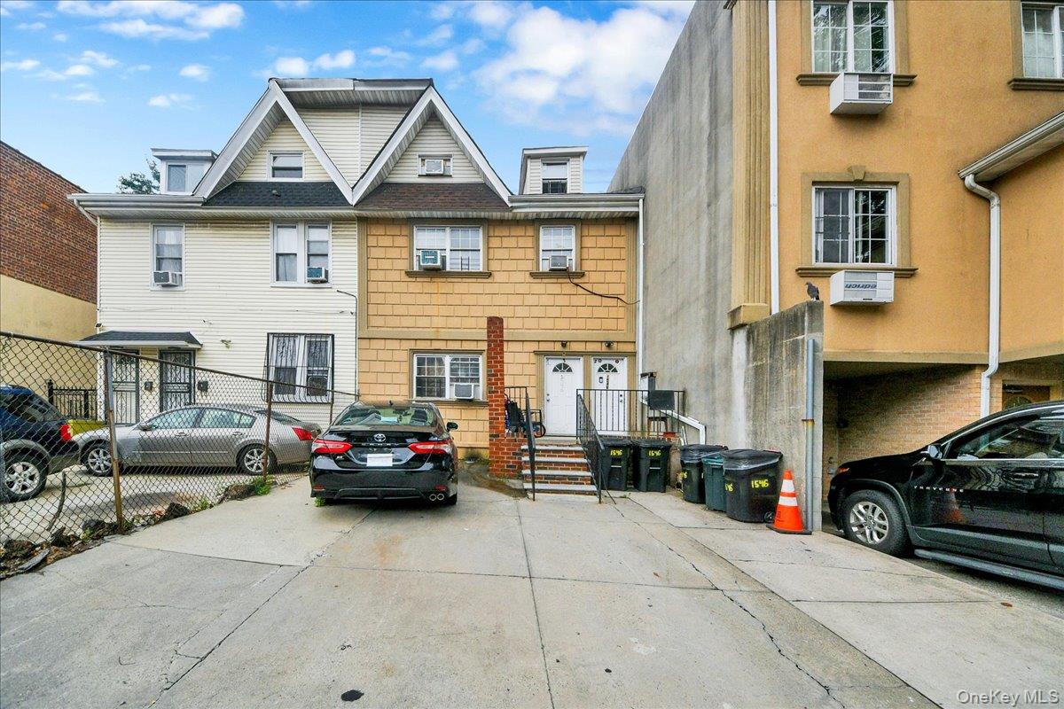 1st image of 1546 Leland Ave, New York, NY 10460 | MLS# 1034730