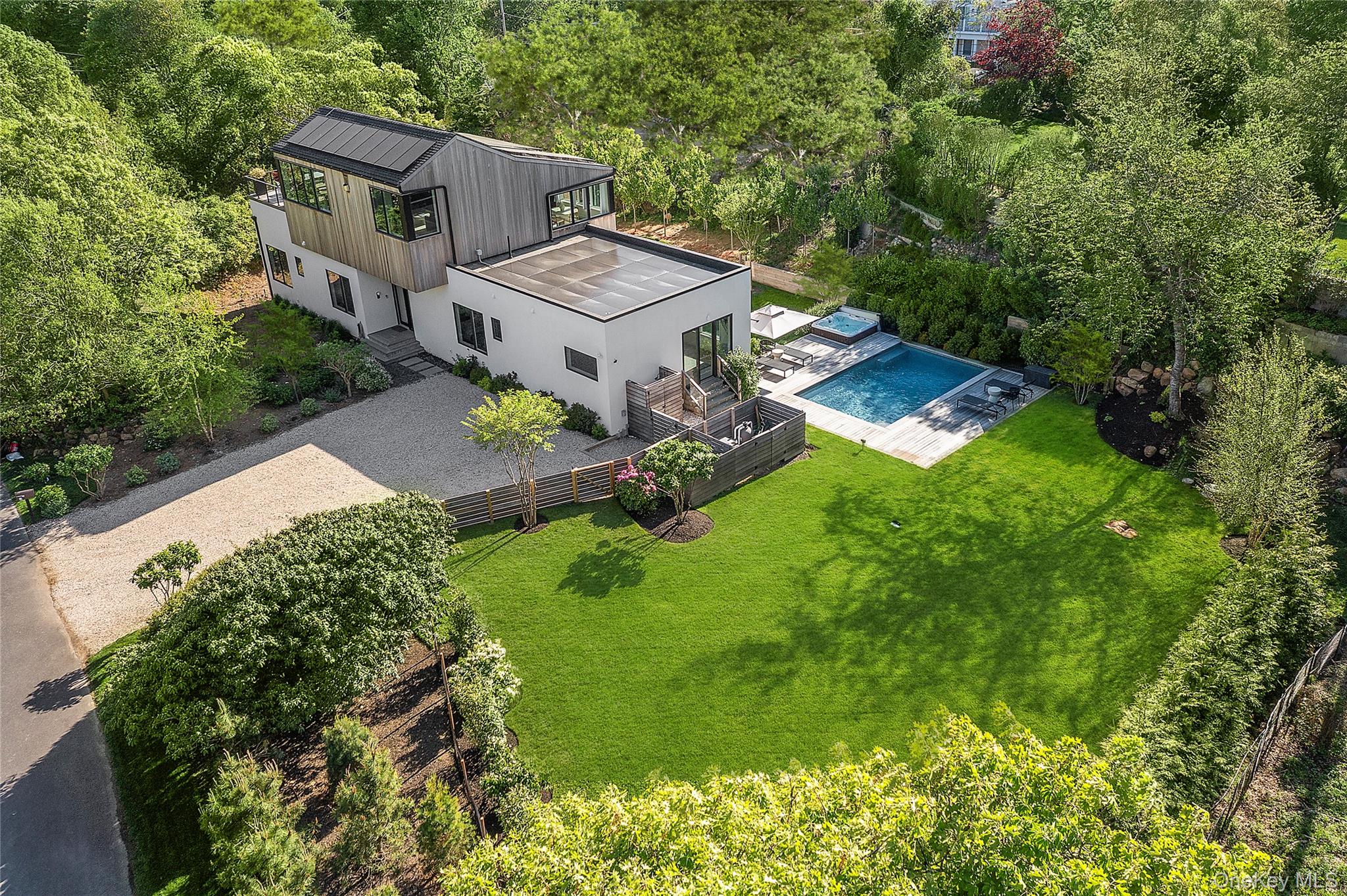 1st image of 29 Monroe Dr, East Hampton, NY 11954 | MLS# 1034737