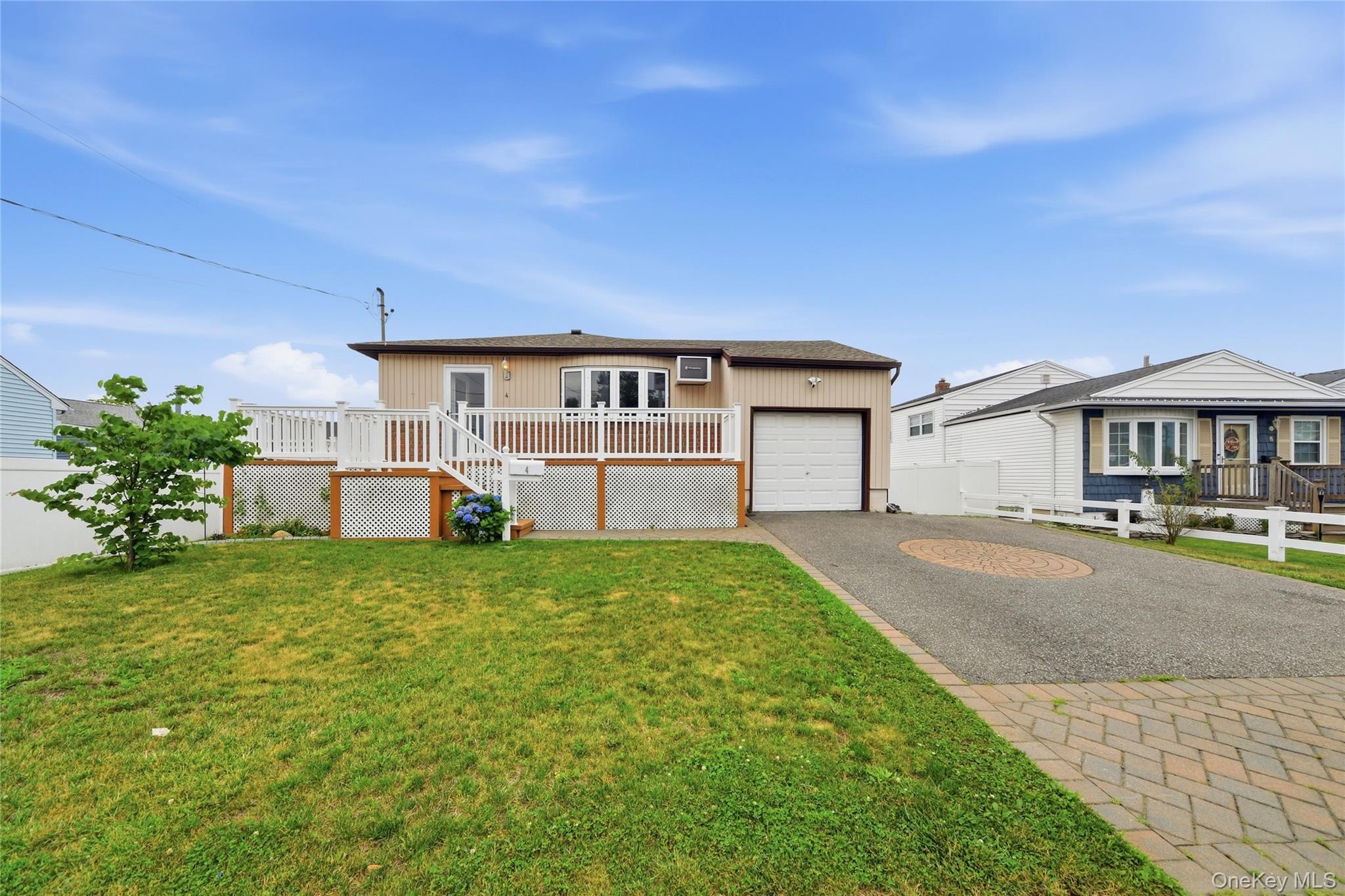 1st image of 4 Farragut Ave, Babylon, NY 11757 | MLS# 1034769