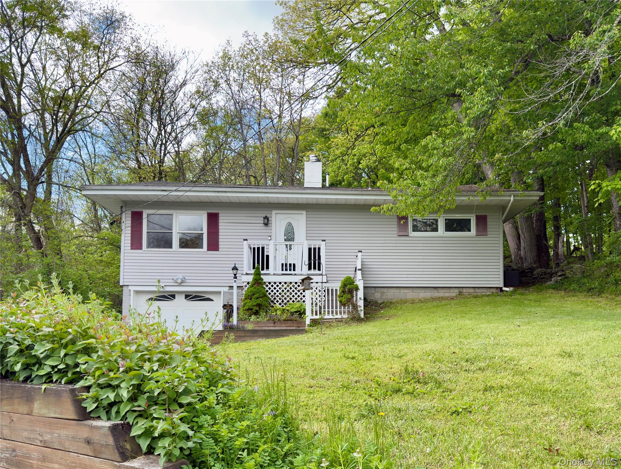 1st image of 15 Forest Dr, Hyde Park, NY 12538 | MLS# 1034777