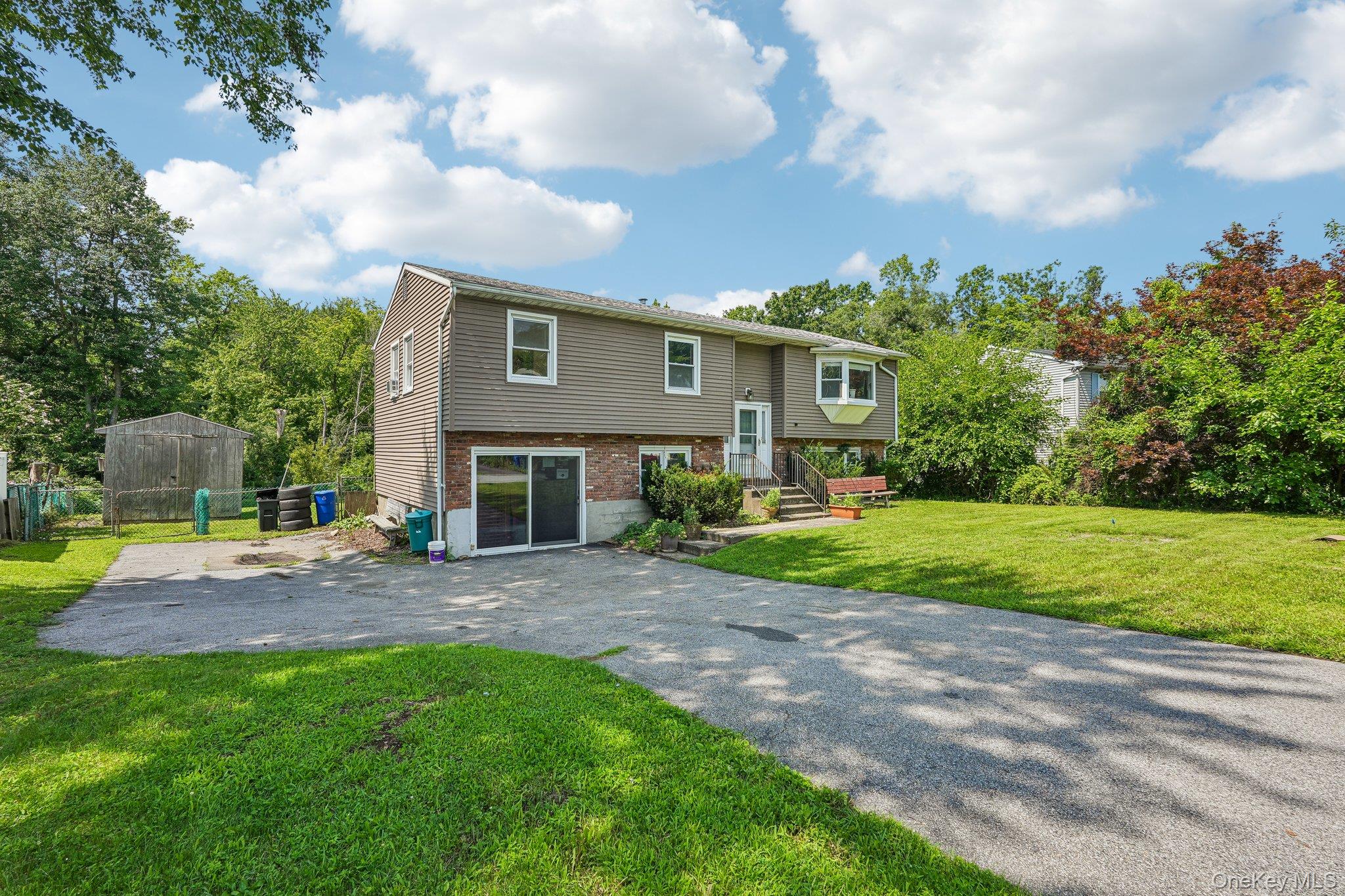 2nd image of 105 Vails Gate Heights Dr, New Windsor, NY 12553 | MLS# 1034796
