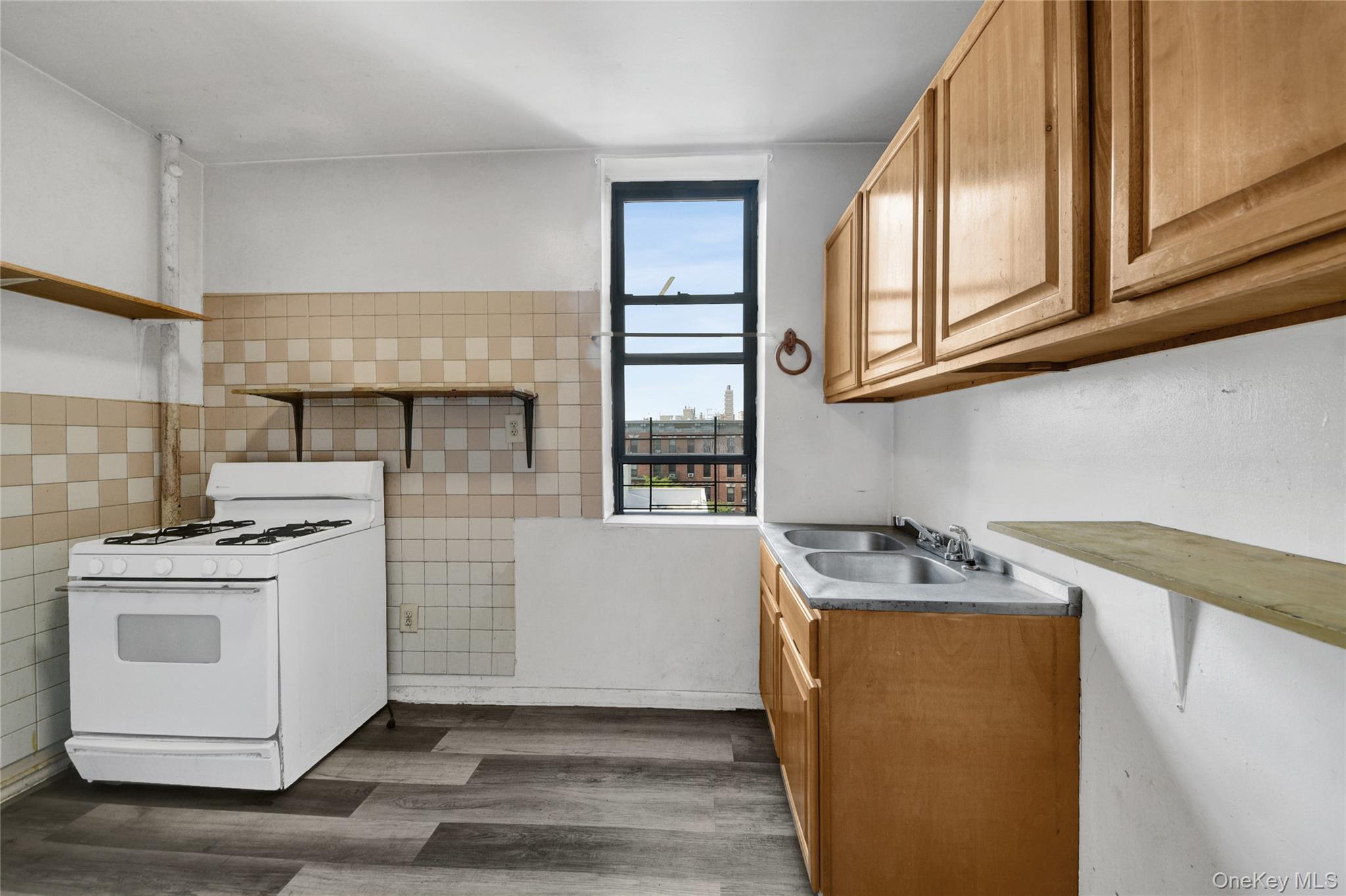 5th image of 975 Union, New York, NY 11238