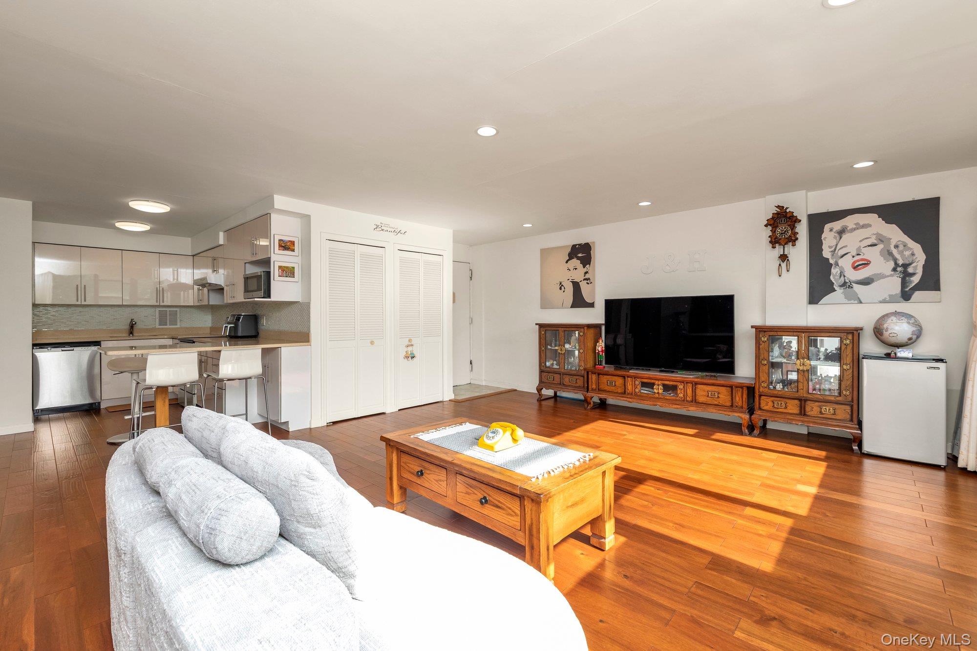 1st image of 10-10 166 St #6D, New York, NY 11357 | MLS# 1034823