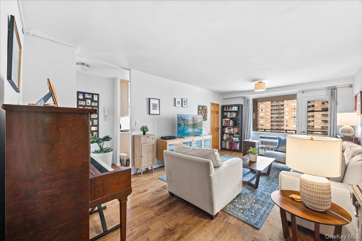 3rd image of 5700 Arlington Ave #18V, New York, NY 10471 | MLS# 1034837