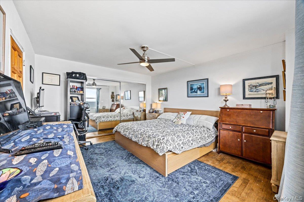 2nd image of 5700 Arlington Ave, New York, NY 10471